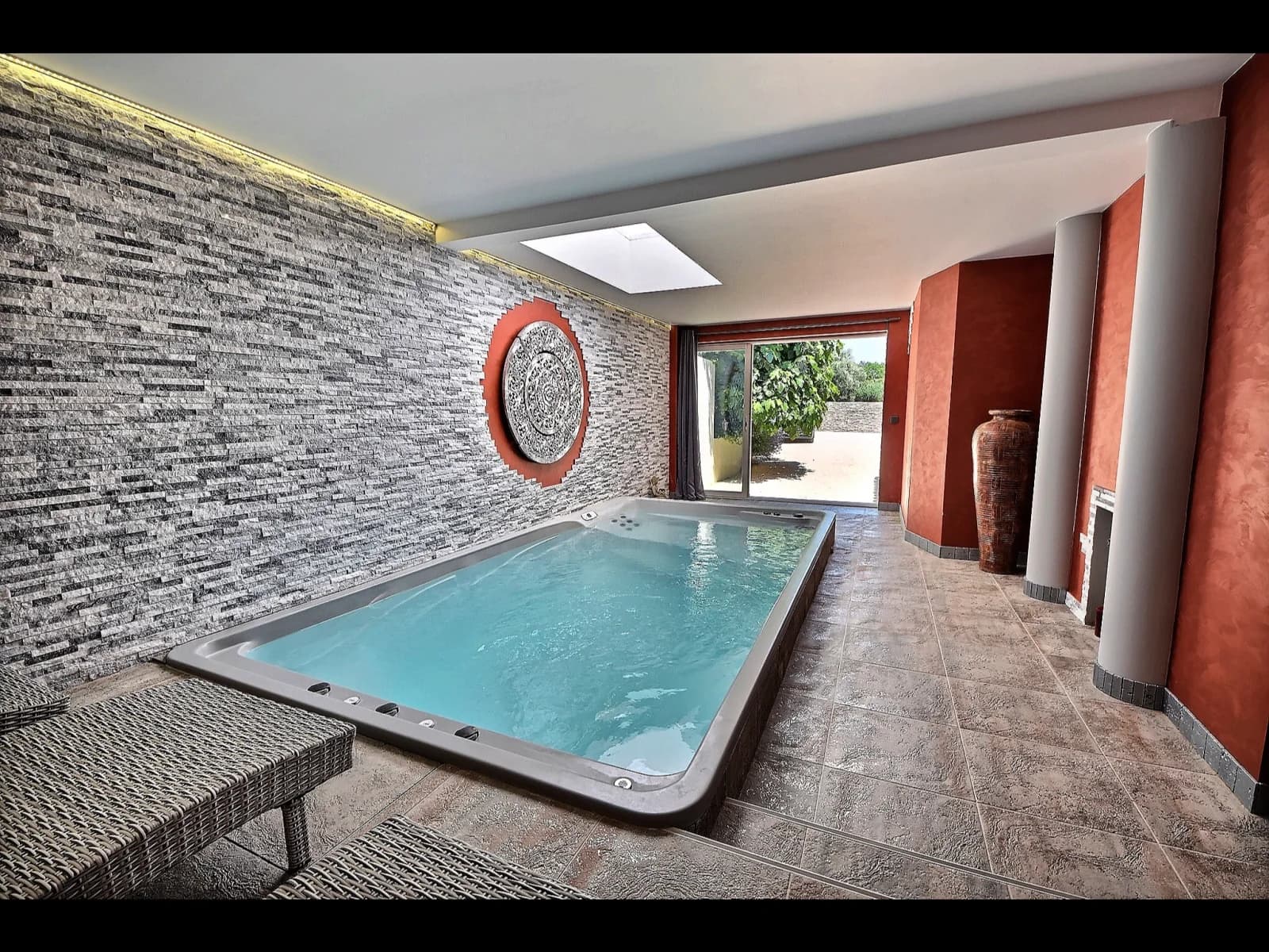 Space Property on the Var coast 10 min from Toulon - 1