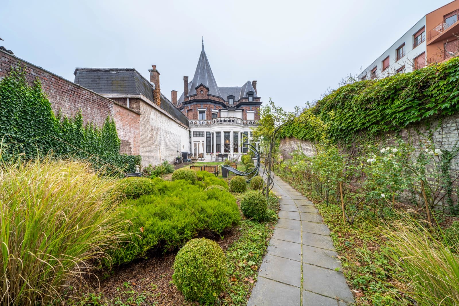 Salle de réunion dans Maison de maître du 19ème siècle, élégance et histoire - 1