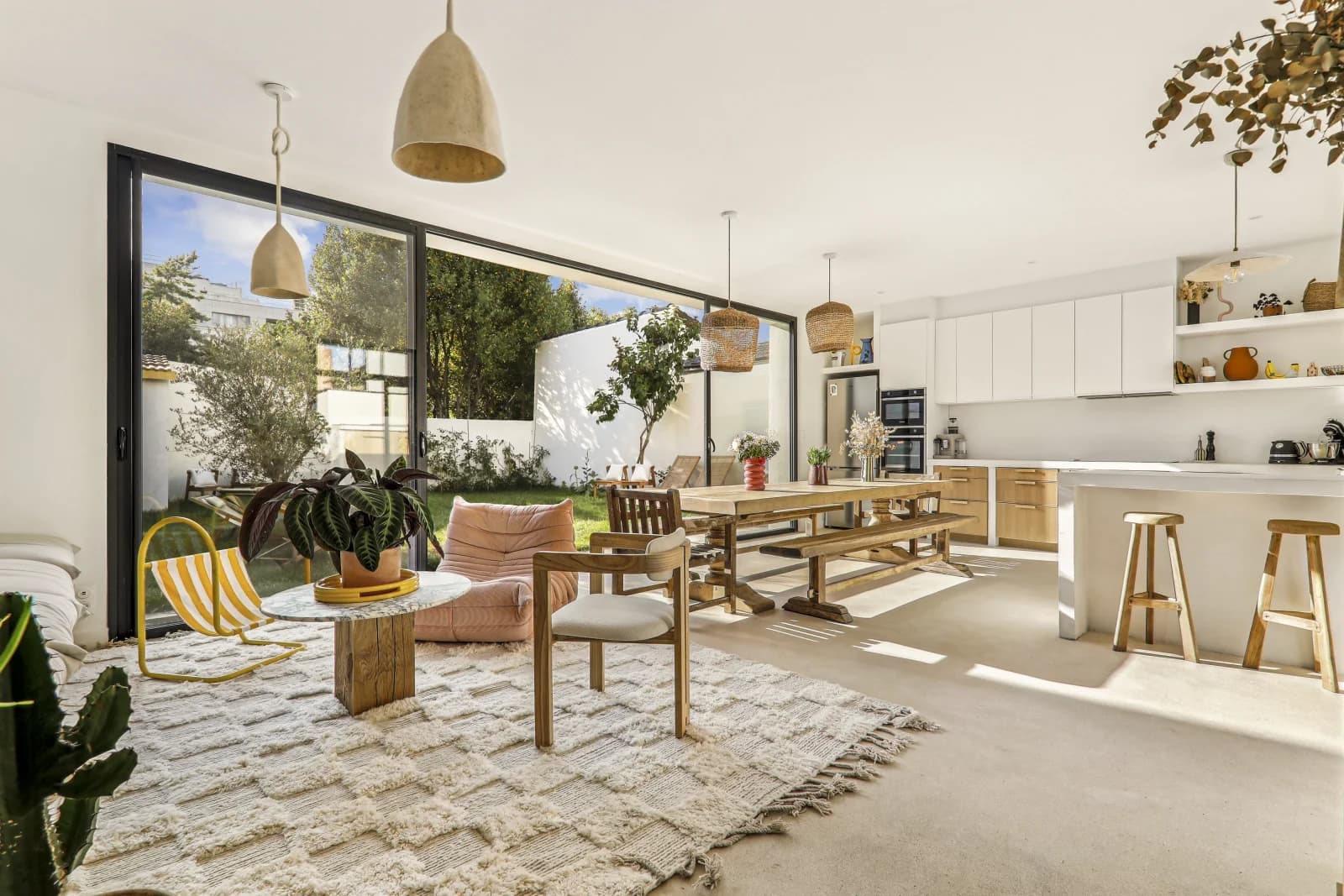 Maison style Ibiza refaite par architecte