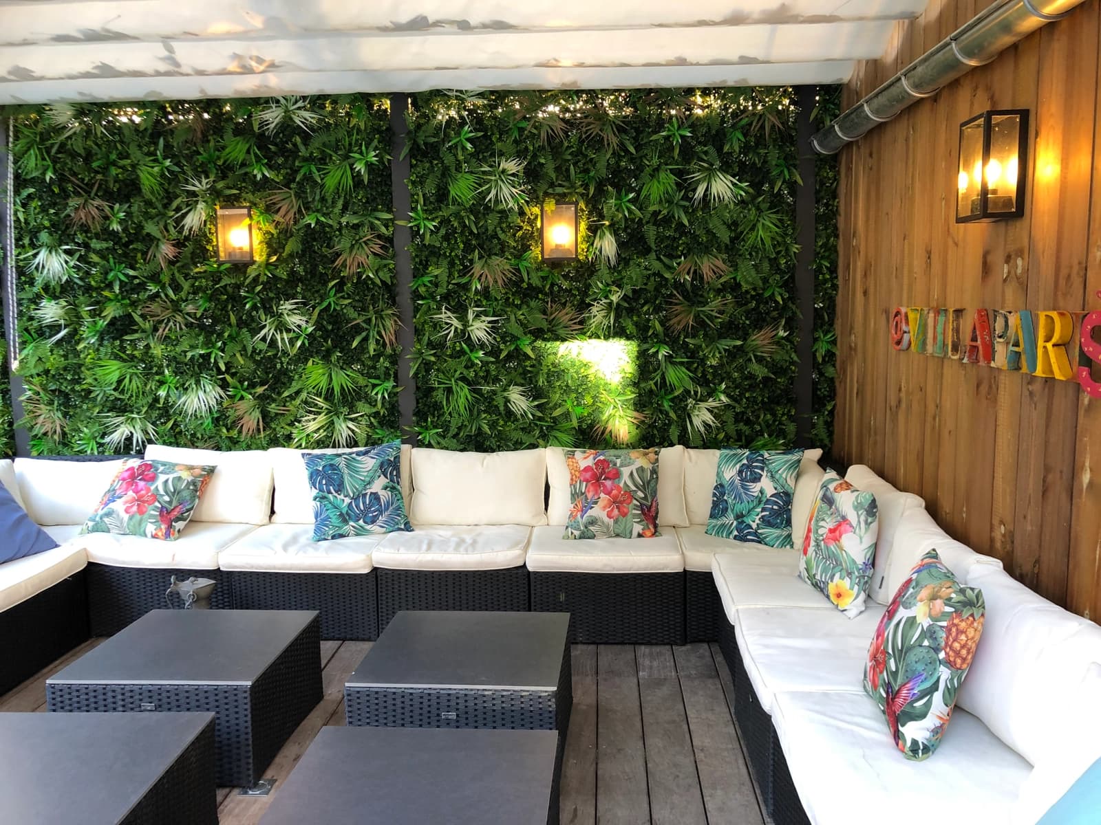 Meeting room in Villa with pool, sauna and garden - 1