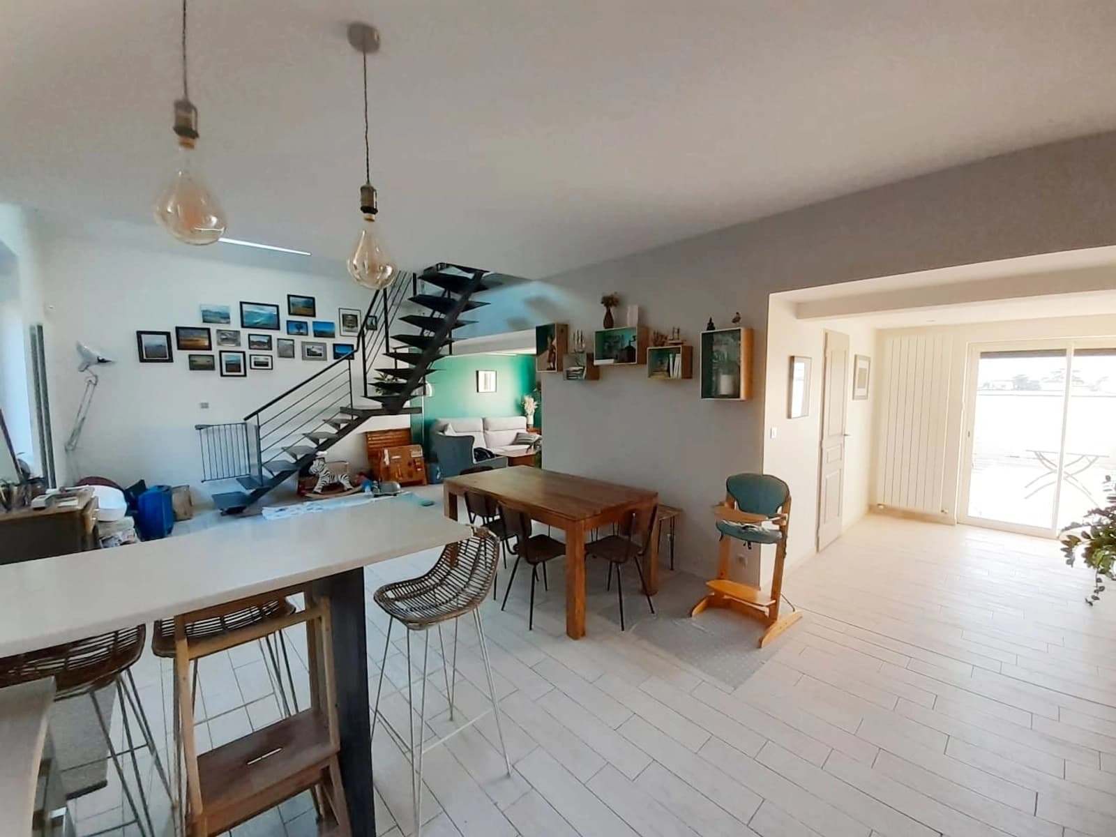 Meeting room in House with view of the Ardèche - 1