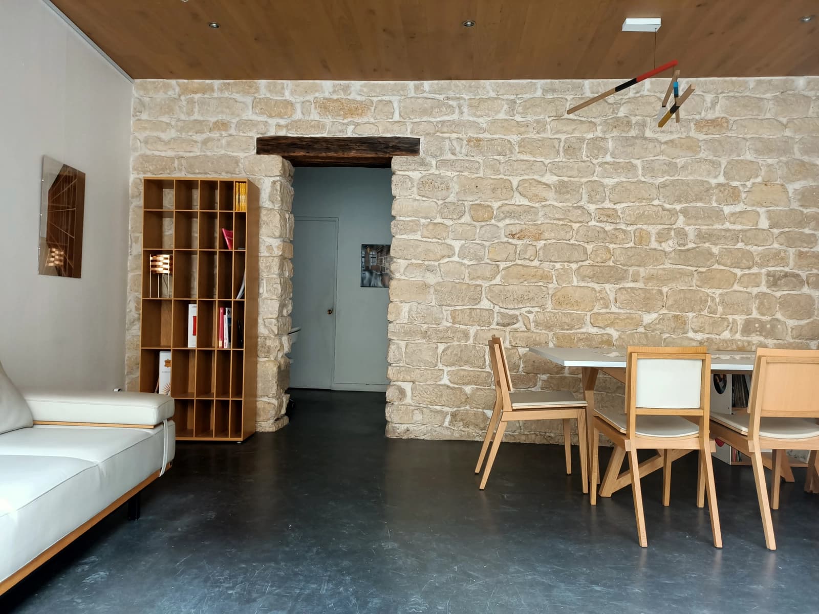 Salle de réunion dans Immersion unique dans la galerie d'un designer inspiré - 1