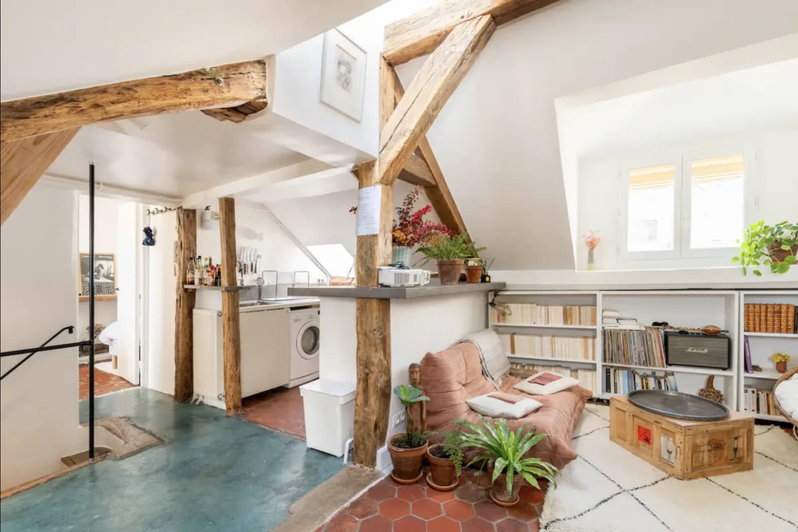 Space Designer rooftop apartment near Marais - 3