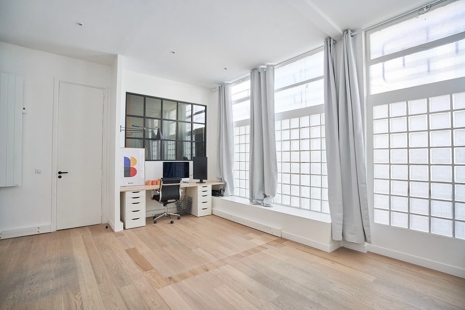 Salon dans Batignolles: studio photo lumineux et bien situé - 1