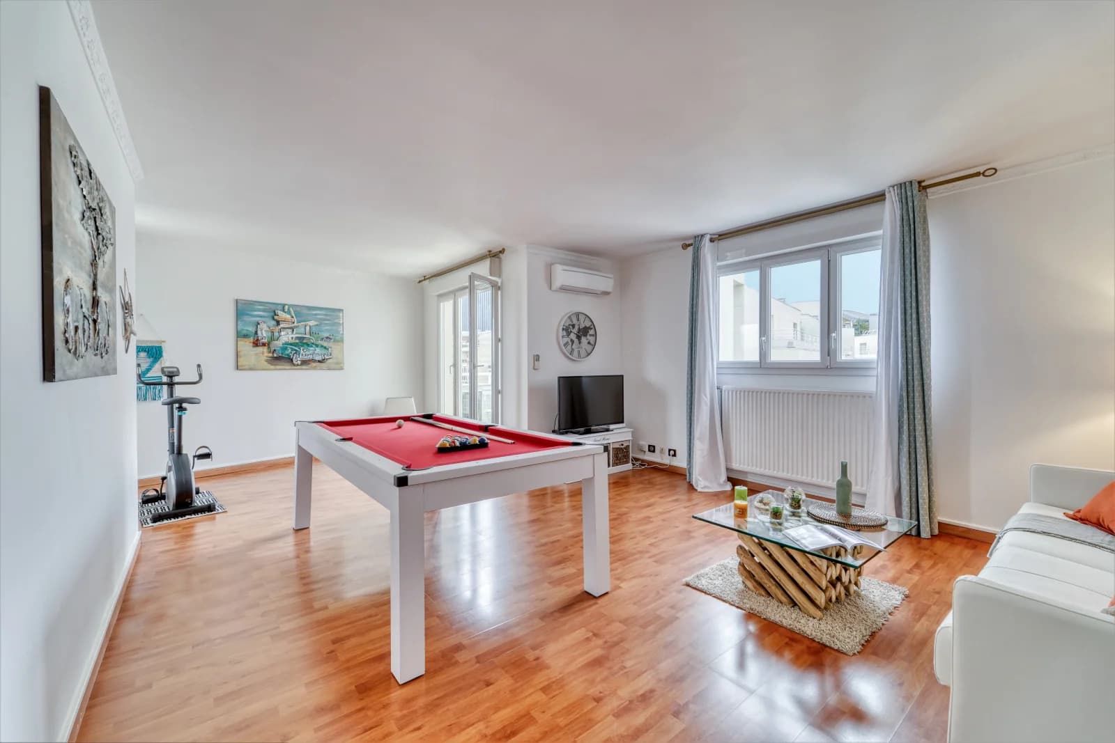 Space Chic, bright and colorful apartment with parking - 3
