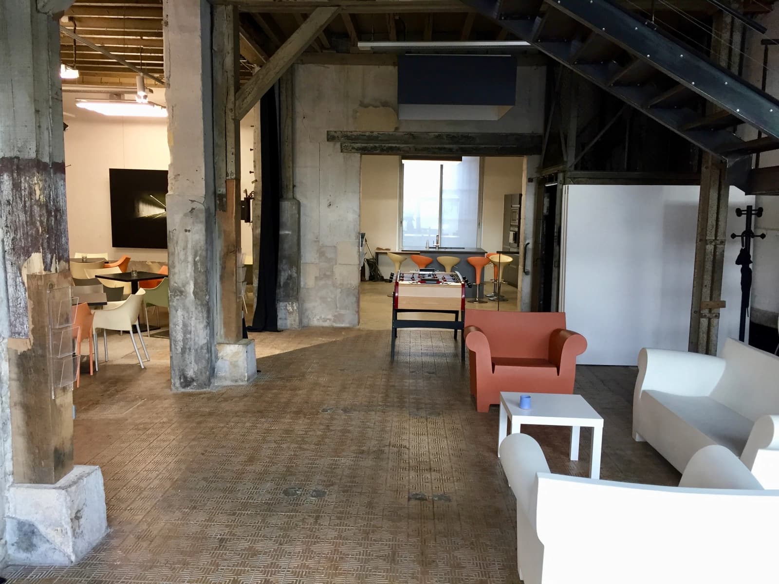 Space 250 m² Loft space in Tours - 3