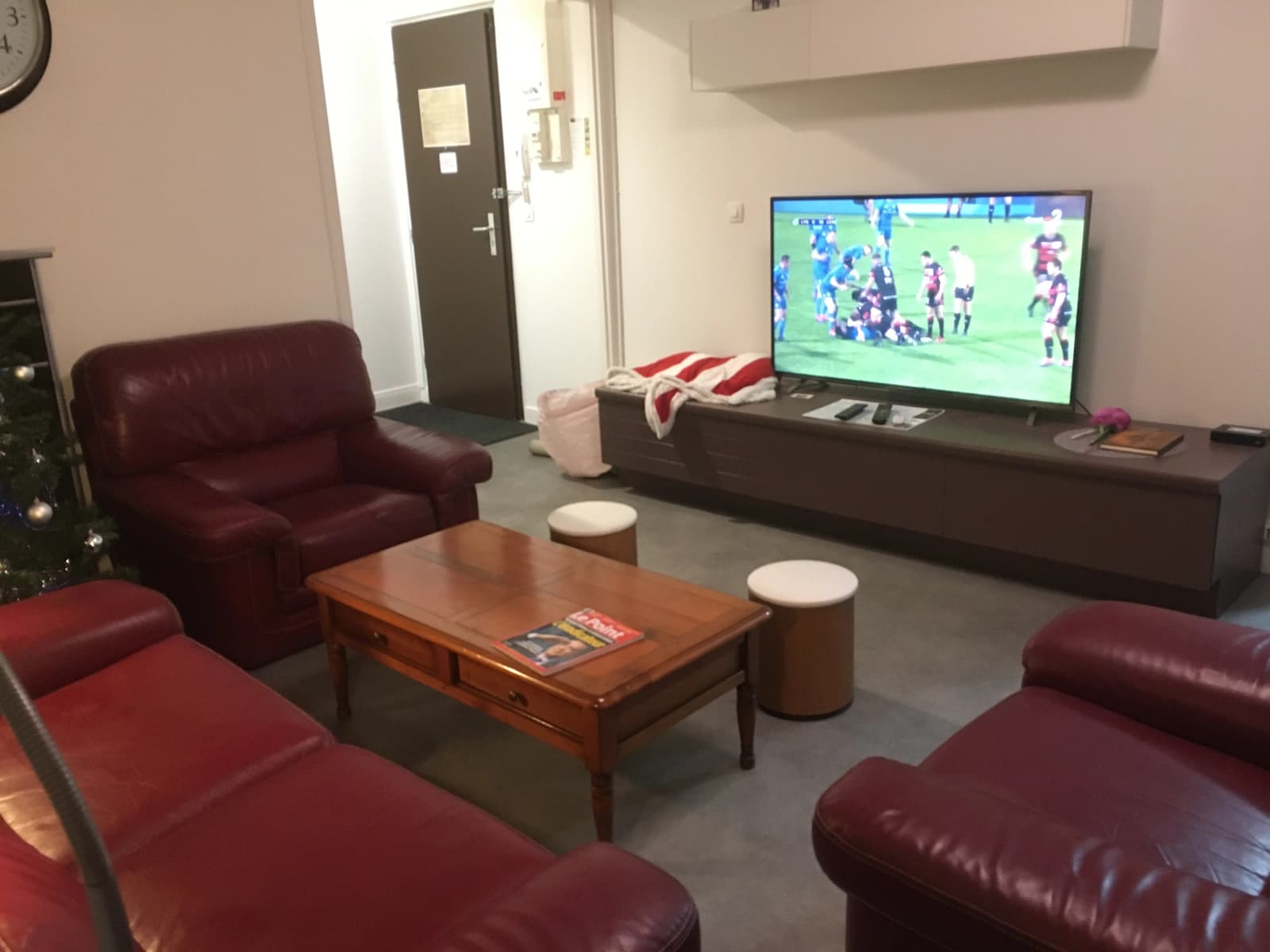 Living room in Center,Large spaces,quiet & bright +ParkFree - 1