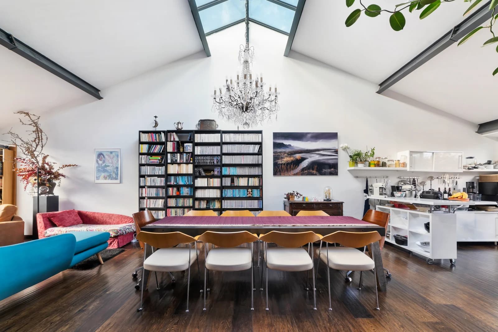 Salle de réunion dans Loft sous verrière avec terrasse ensoleillée à Belleville - 1