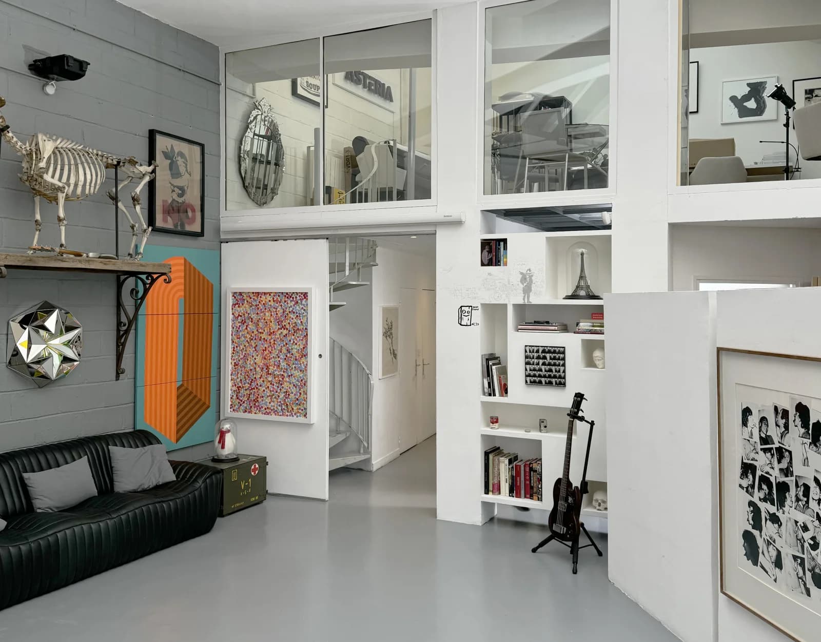Space 150 m2 photo and video studio with Cyclorama - 2