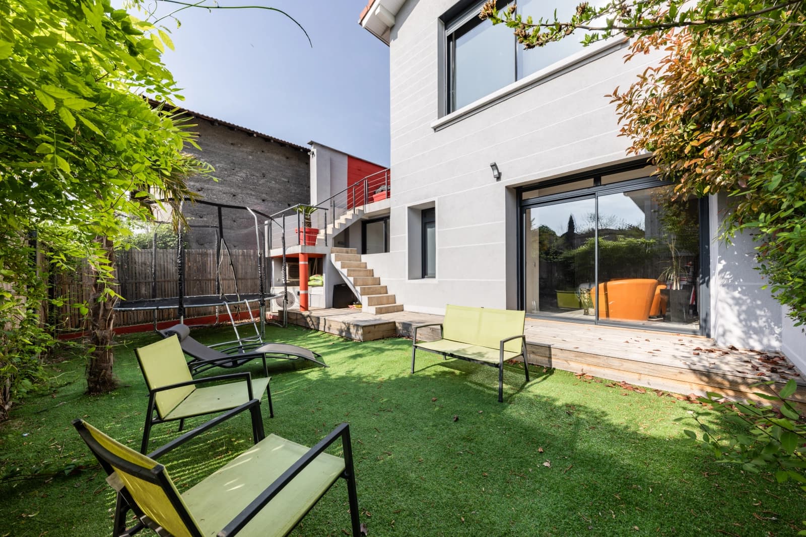 Salle de réunion dans Le Loft Champêtre: une alliance de nature et de design - 1