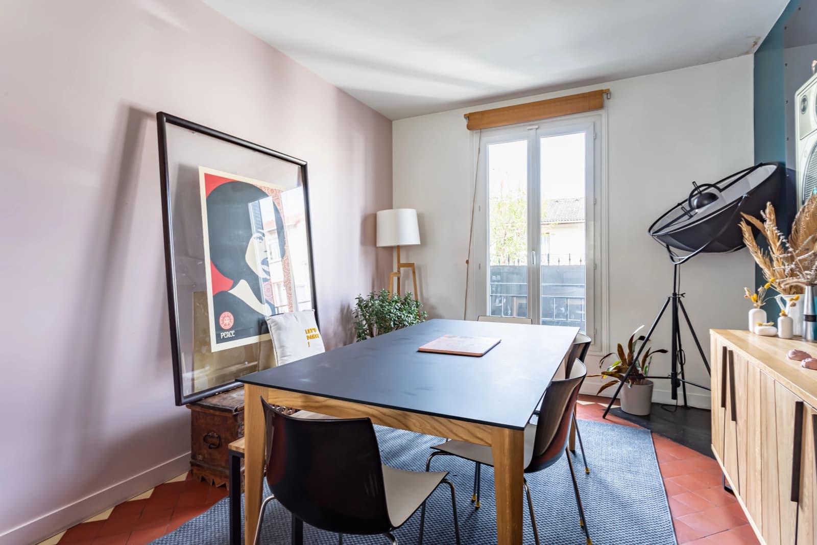 Meeting room in Bright loft house - 1
