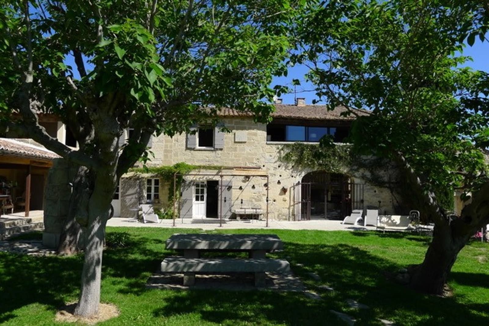Salle de réunion dans Cadre verdoyant pour rencontres et moments d'inspiration - 1