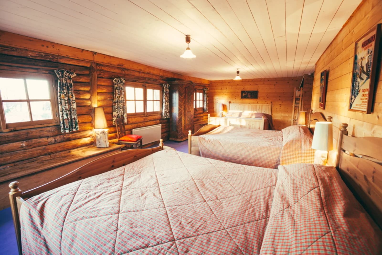 Chambre dans Authentique chalet savoyard à seulement 1h de Paris - 1