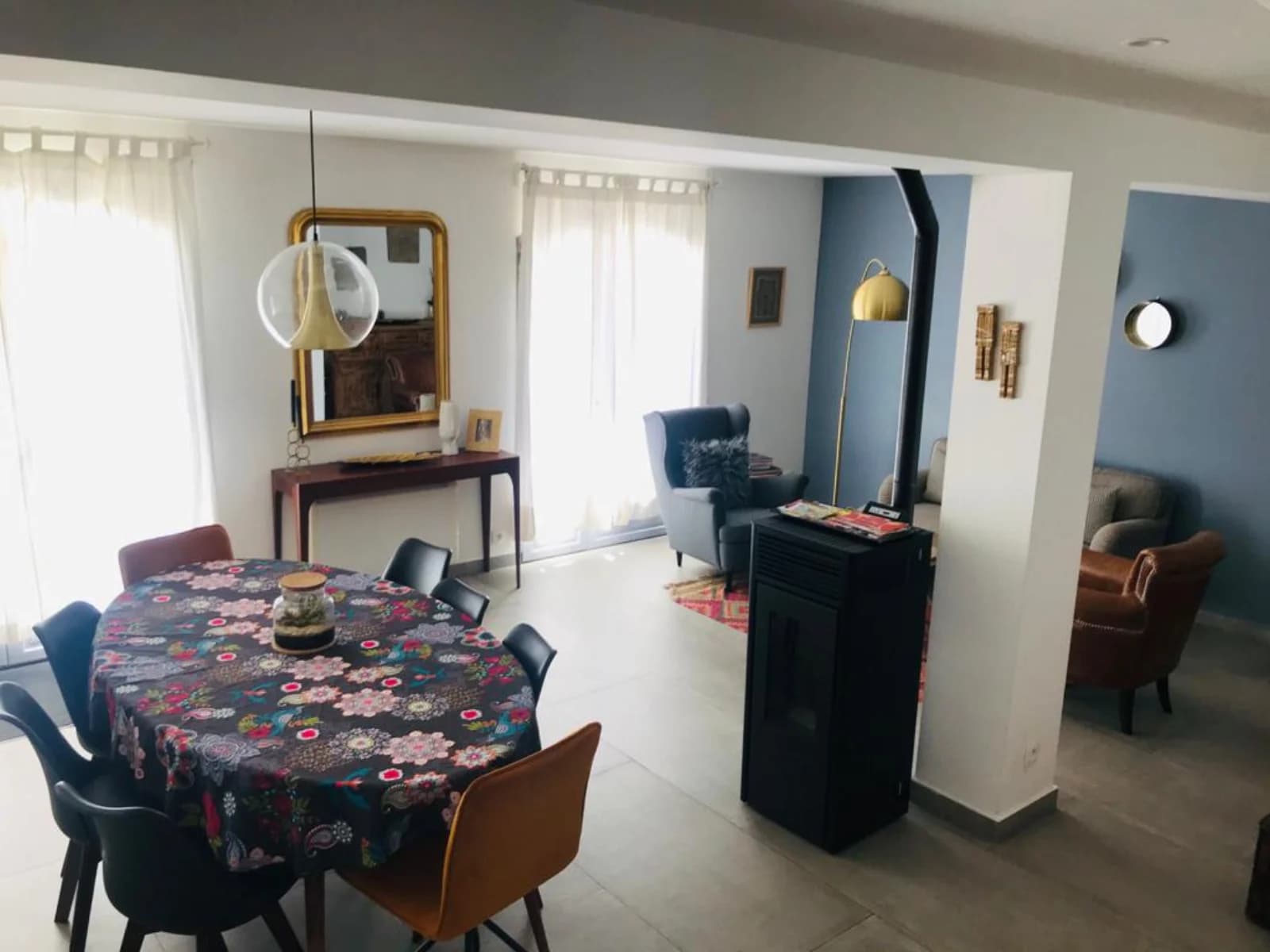 Salle de réunion dans Très belle villa au charme unique et singulier ! - 1