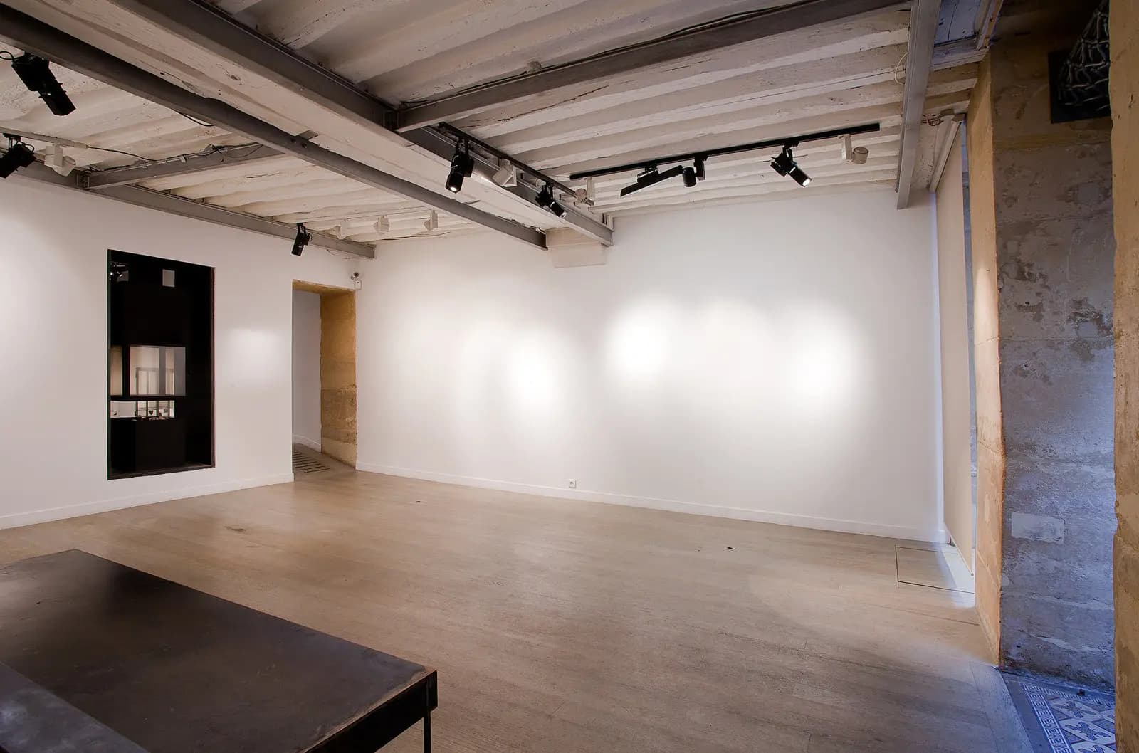 Espace La Galerie de la Rue Saint Roch: un écrin d'art unique - 3