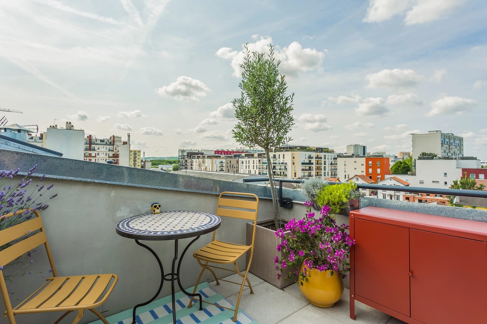 Salle de réunion dans Logement perché avec son toit-terrasse intimiste - 1