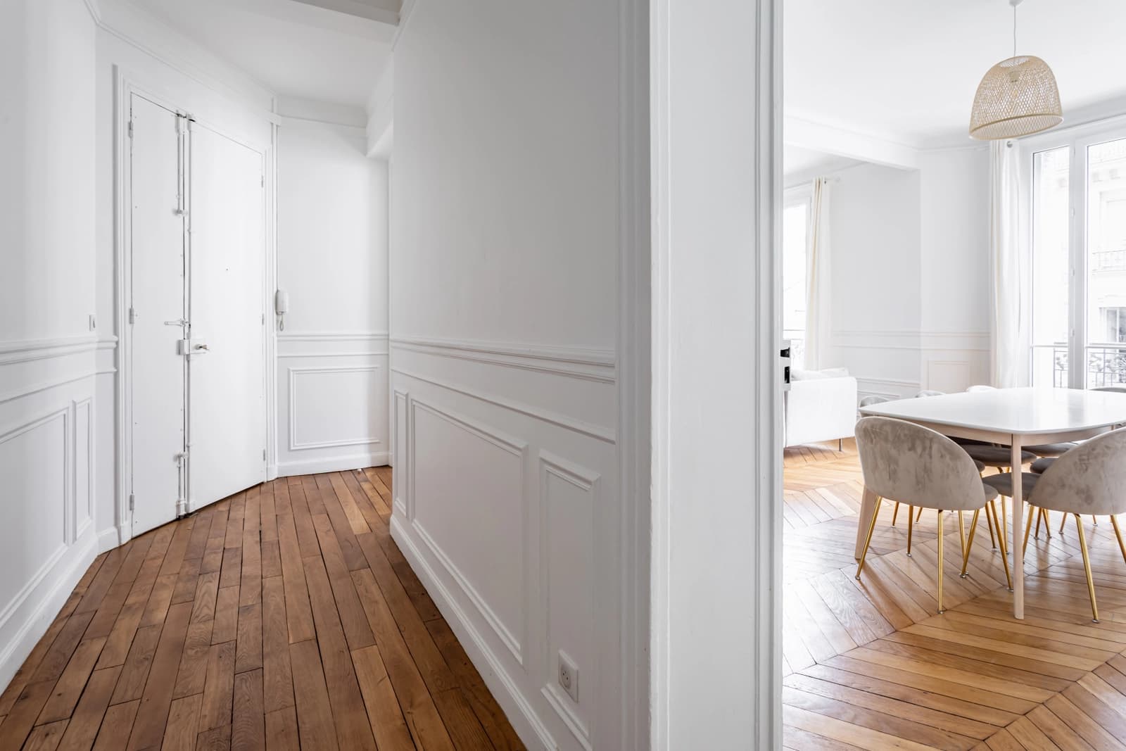 Espace Grand appartement au design épuré et minimaliste - 3