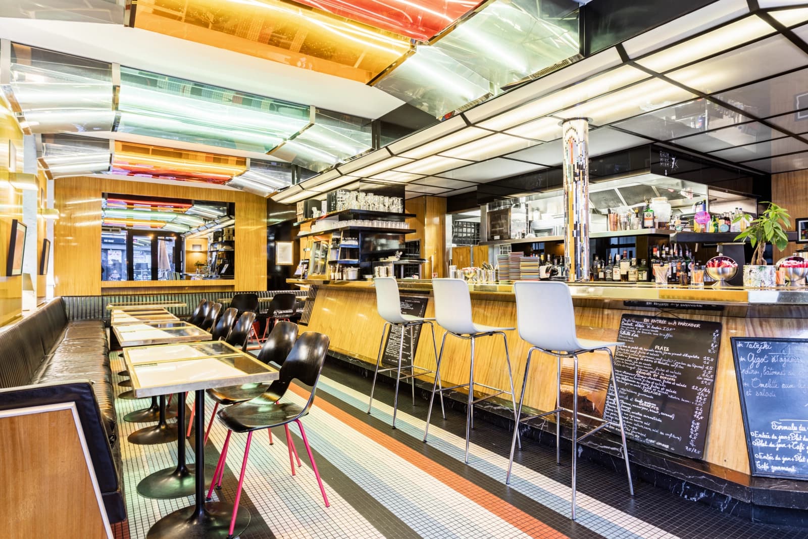 Meeting room in Beautiful Parisian bar with designer decor - 0