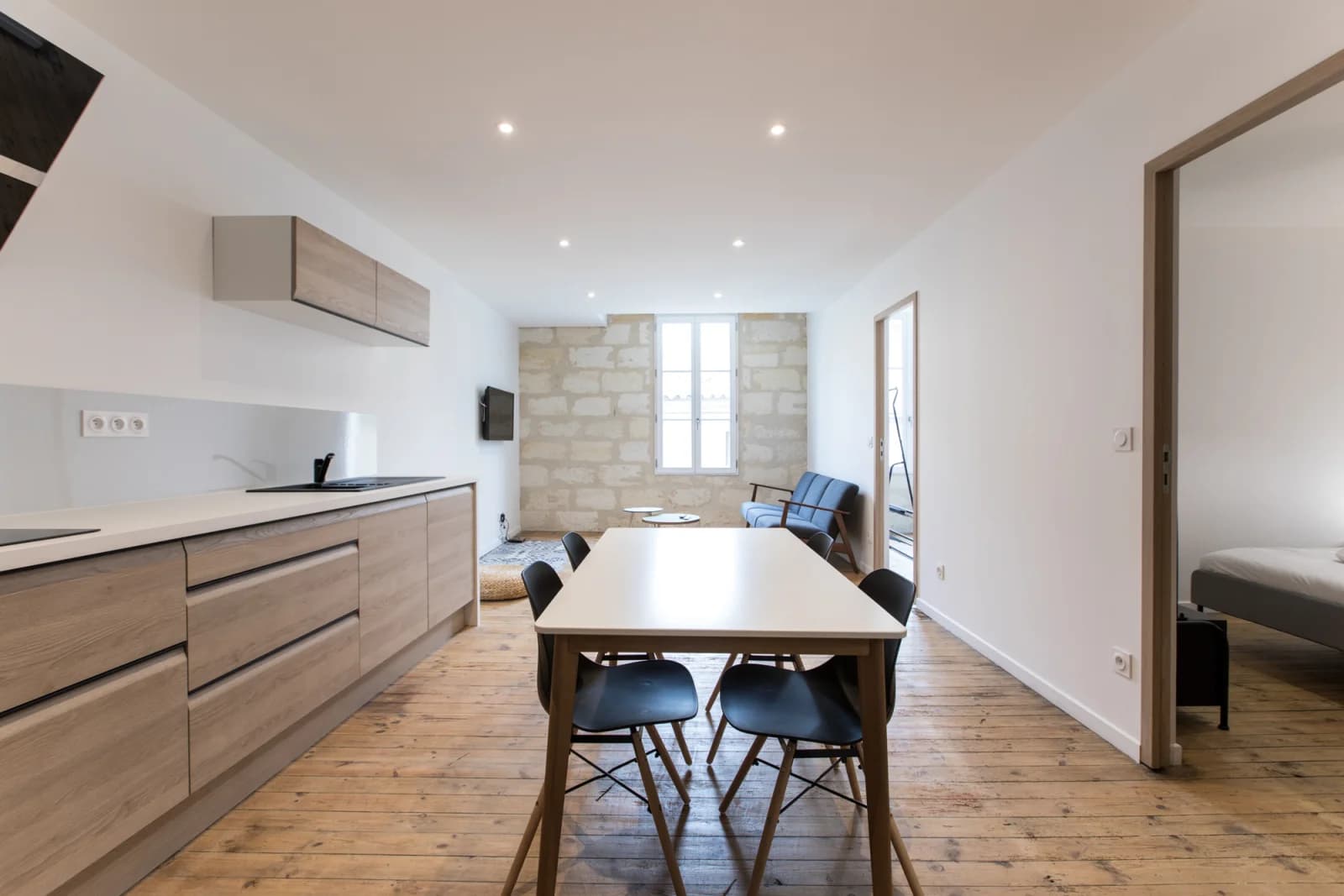 Meeting room in Bright, warm, exposed stone - 1