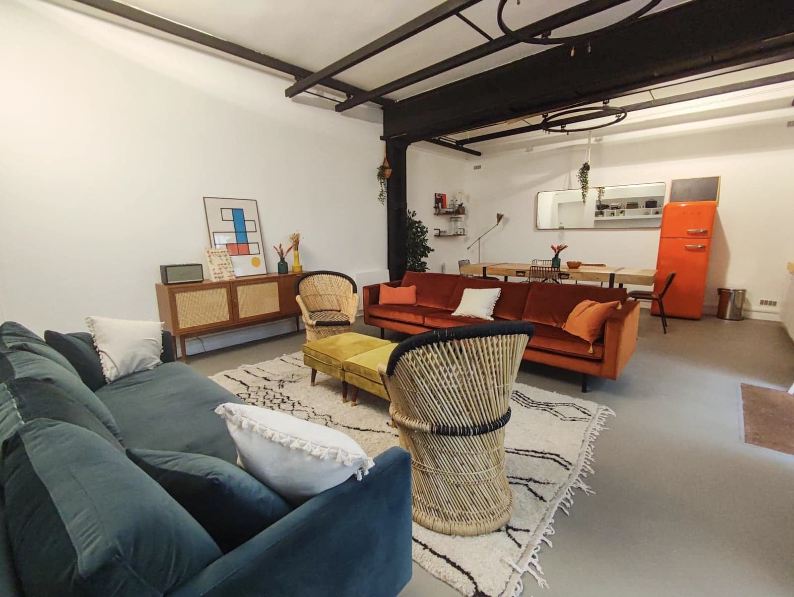 Living room in Colorful and relaxing loft - 1