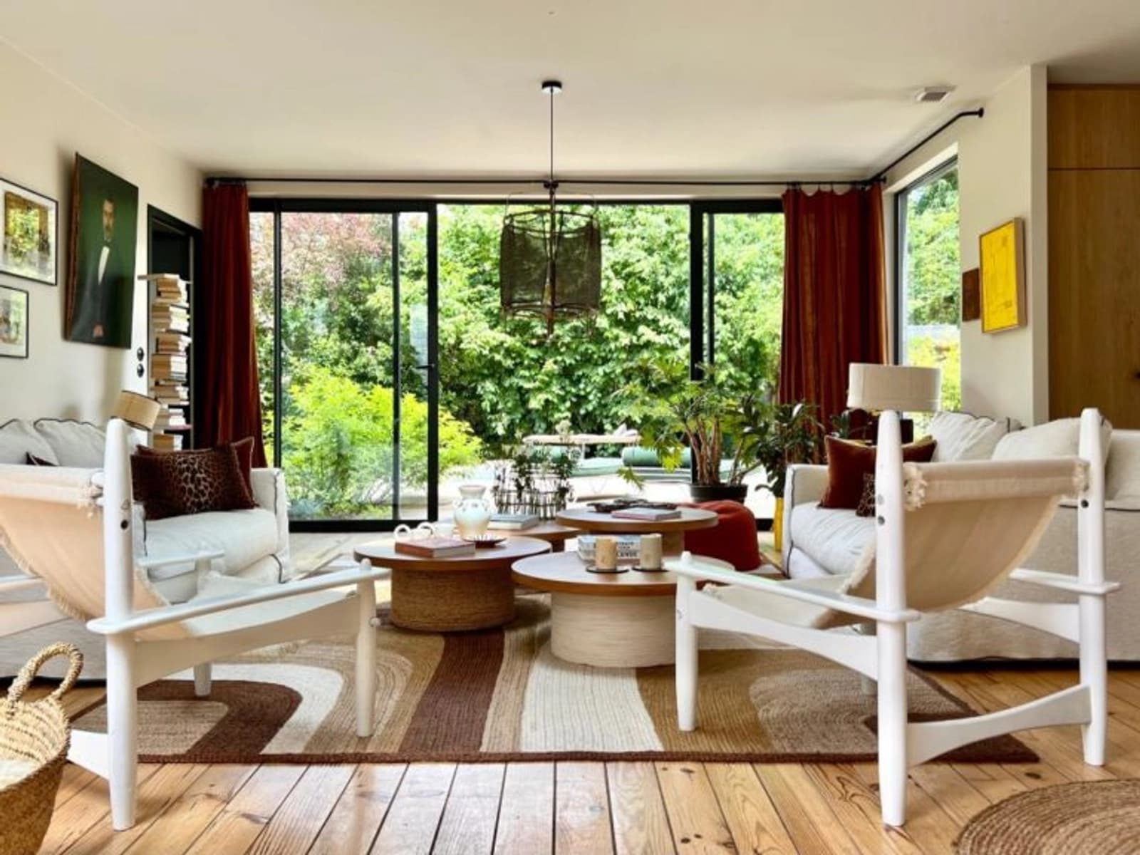 Salle de réunion dans Demeure de charme avec son patio et sa piscine privée - 0