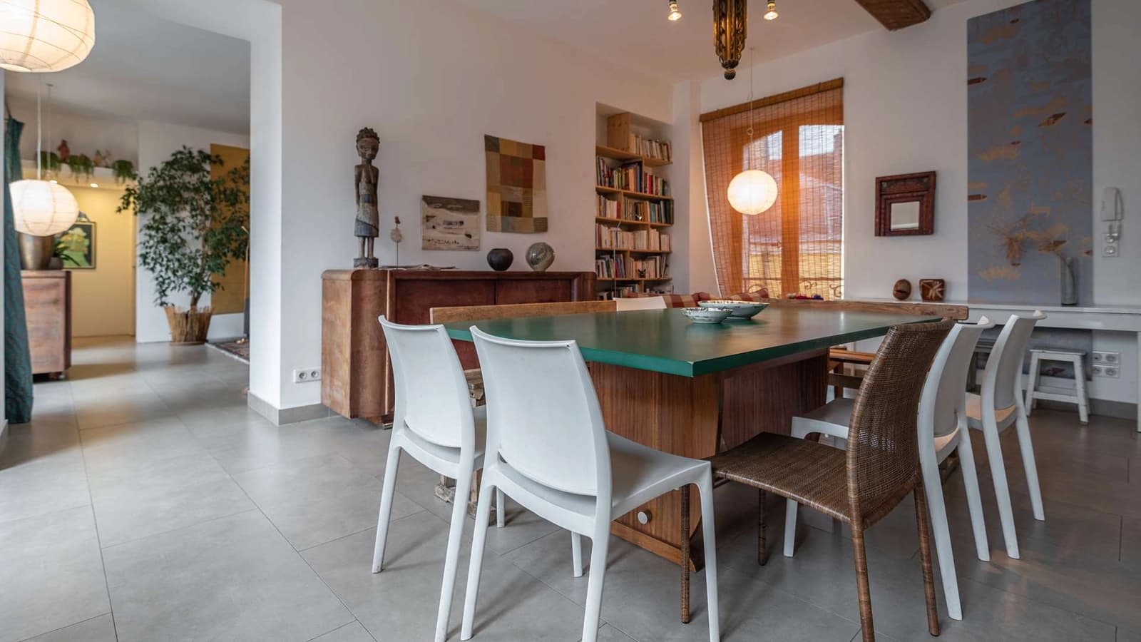 Salle de réunion dans Appartement avec son toit-terrasse invitant au voyage - 1