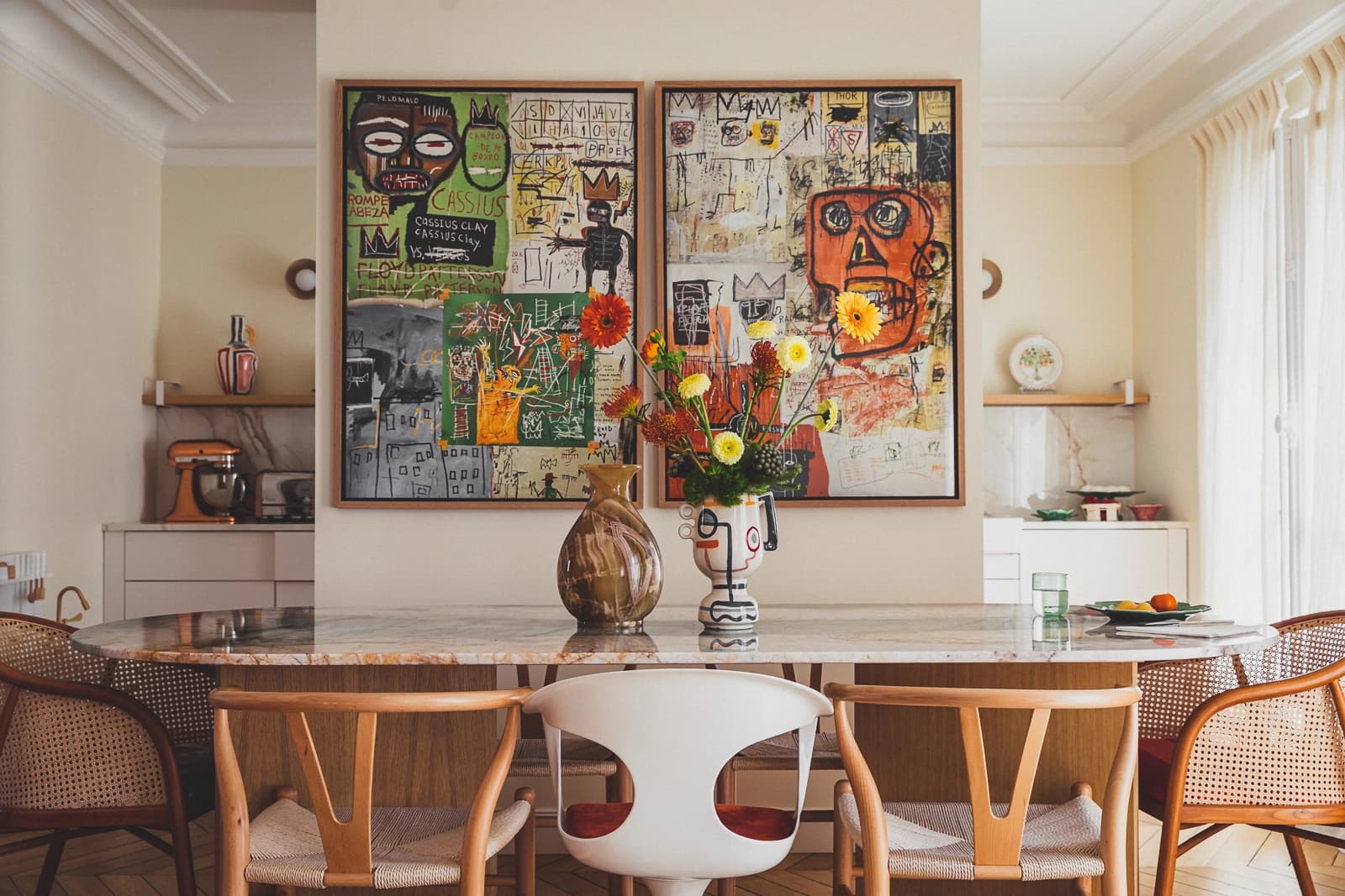 Salle de réunion dans Appartement Haussmannien à la décoration contemporaine - 1