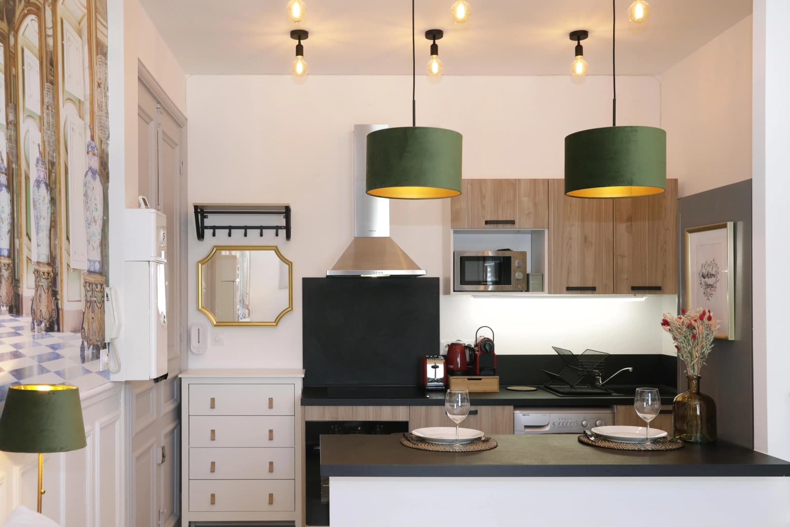 Kitchen in La Marquise - Cosy Flat -Jacuzzi - Senlis - 1