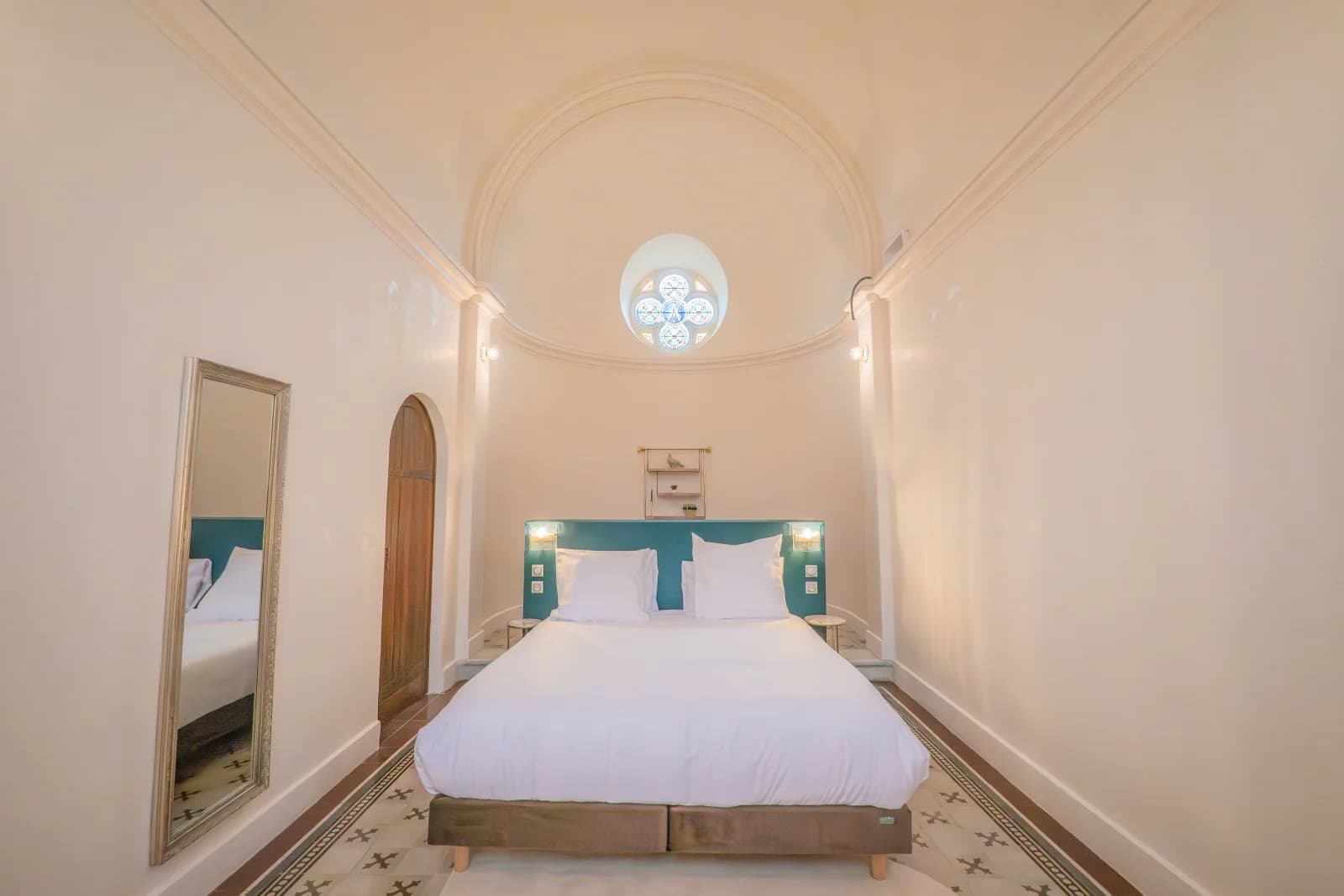 Espace Château 1471m² avec 70ha de forêt - 2