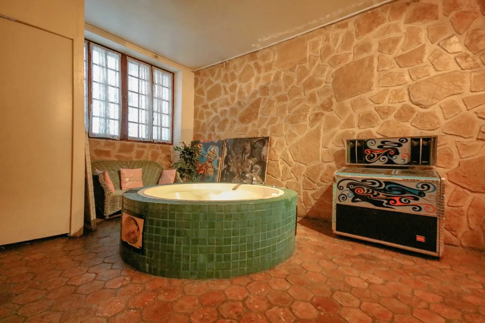 Bathroom in Atypical loft in the 11th arrondissement - 1