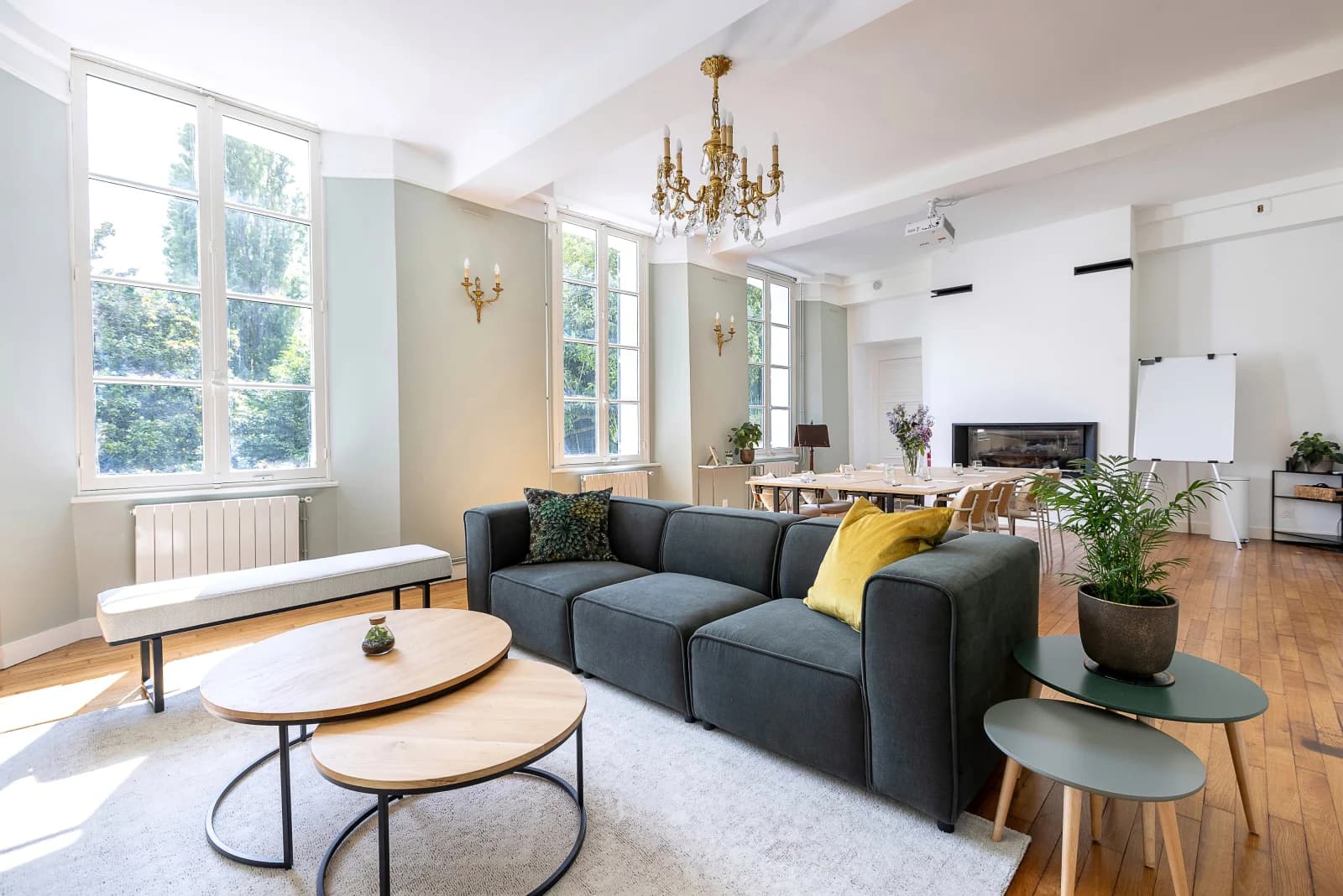 Space Bright spaces and exceptional grounds at Le Manoir - 0