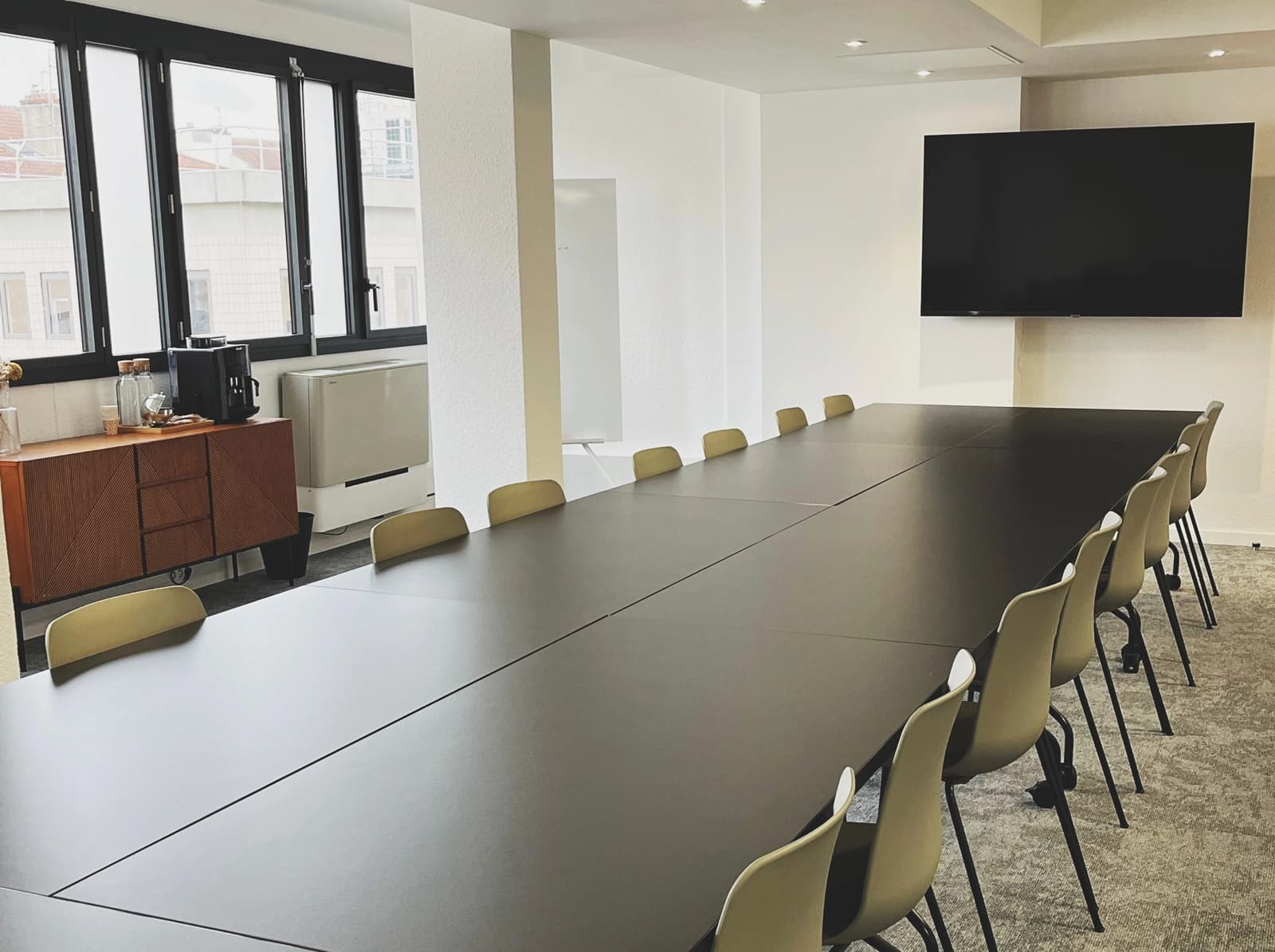 Salle de réunion dans Lieux polyvalents pour vos événements et rencontres - 1