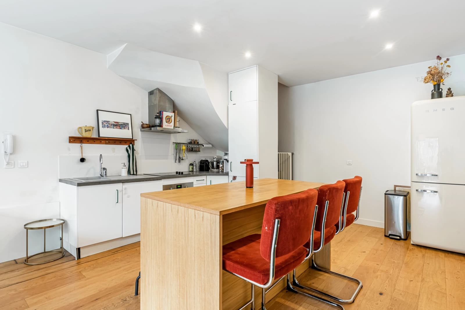 Espace Maison avec terrasse au cœur des puces - 0