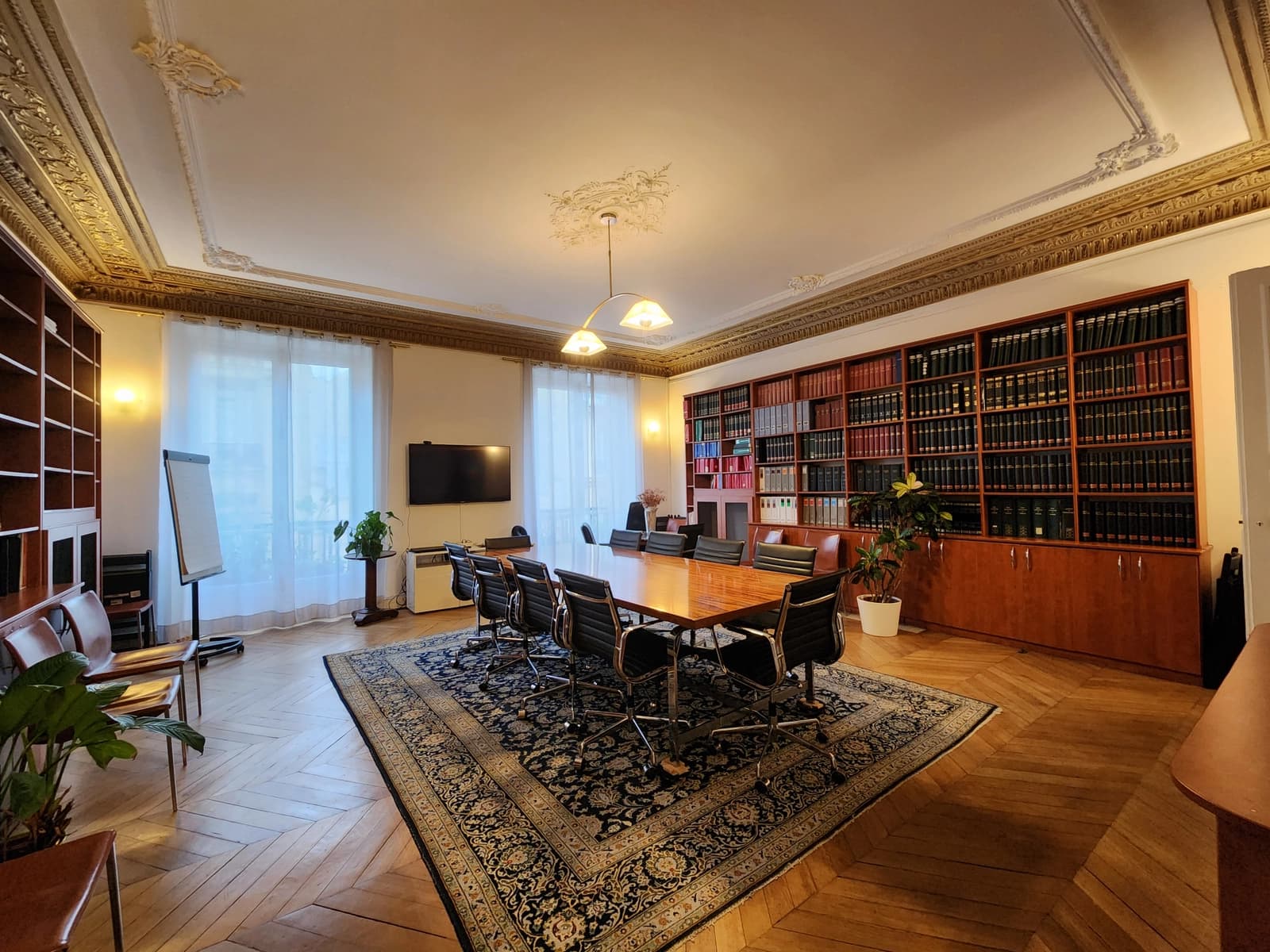 Espace Prestigieux espace haussmannien rénové - 1