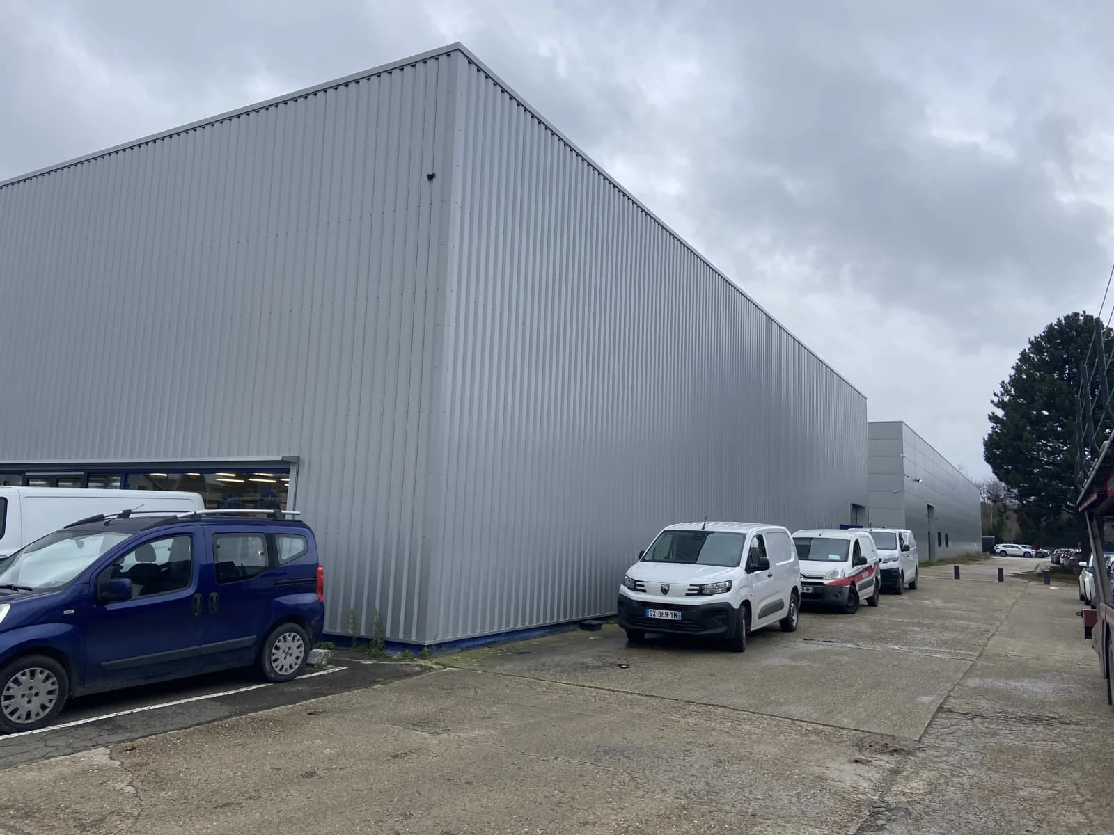 Space 2,000m² industrial storage warehouse - 3