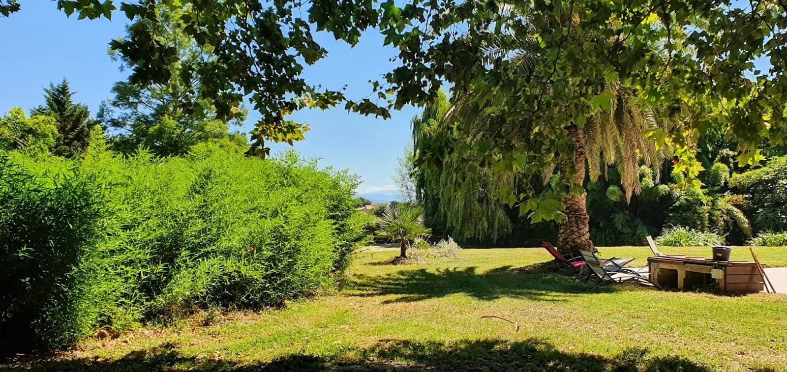 Meeting room in Tuscan castle with private park - 1