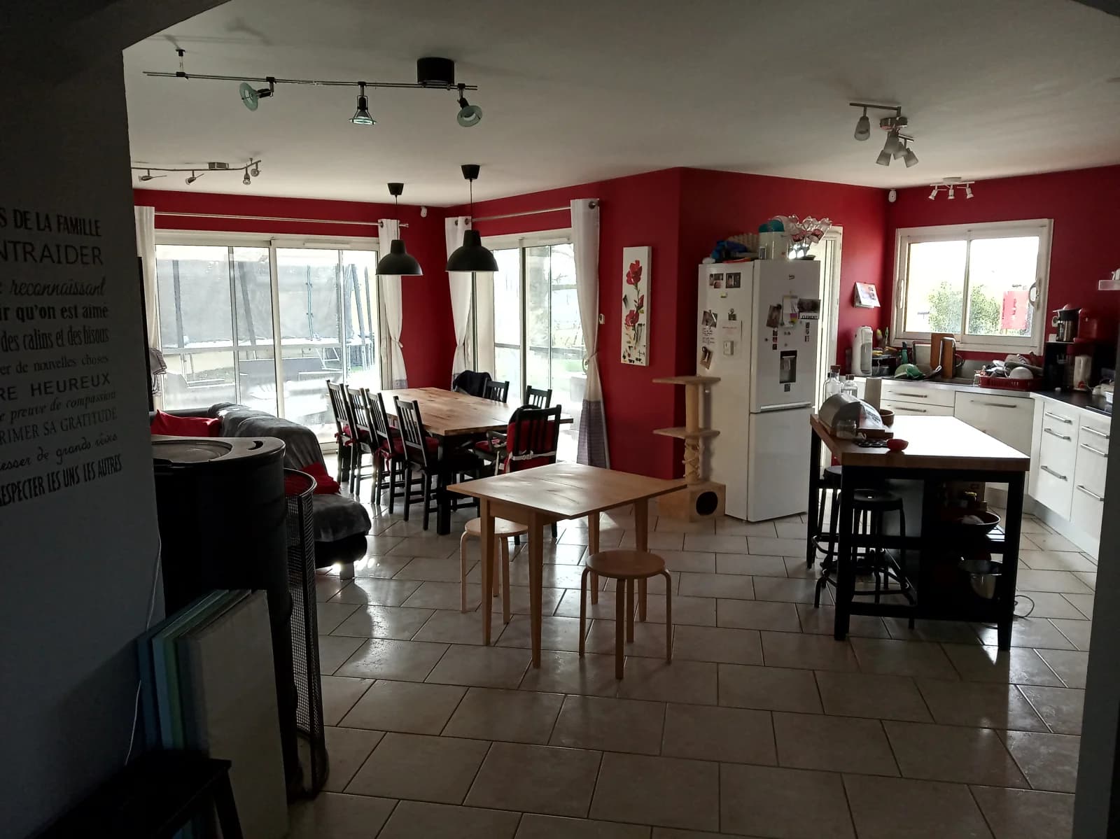 Salle de réunion dans Grand séjour lumineux et jardin spacieux et verdoyant - 1