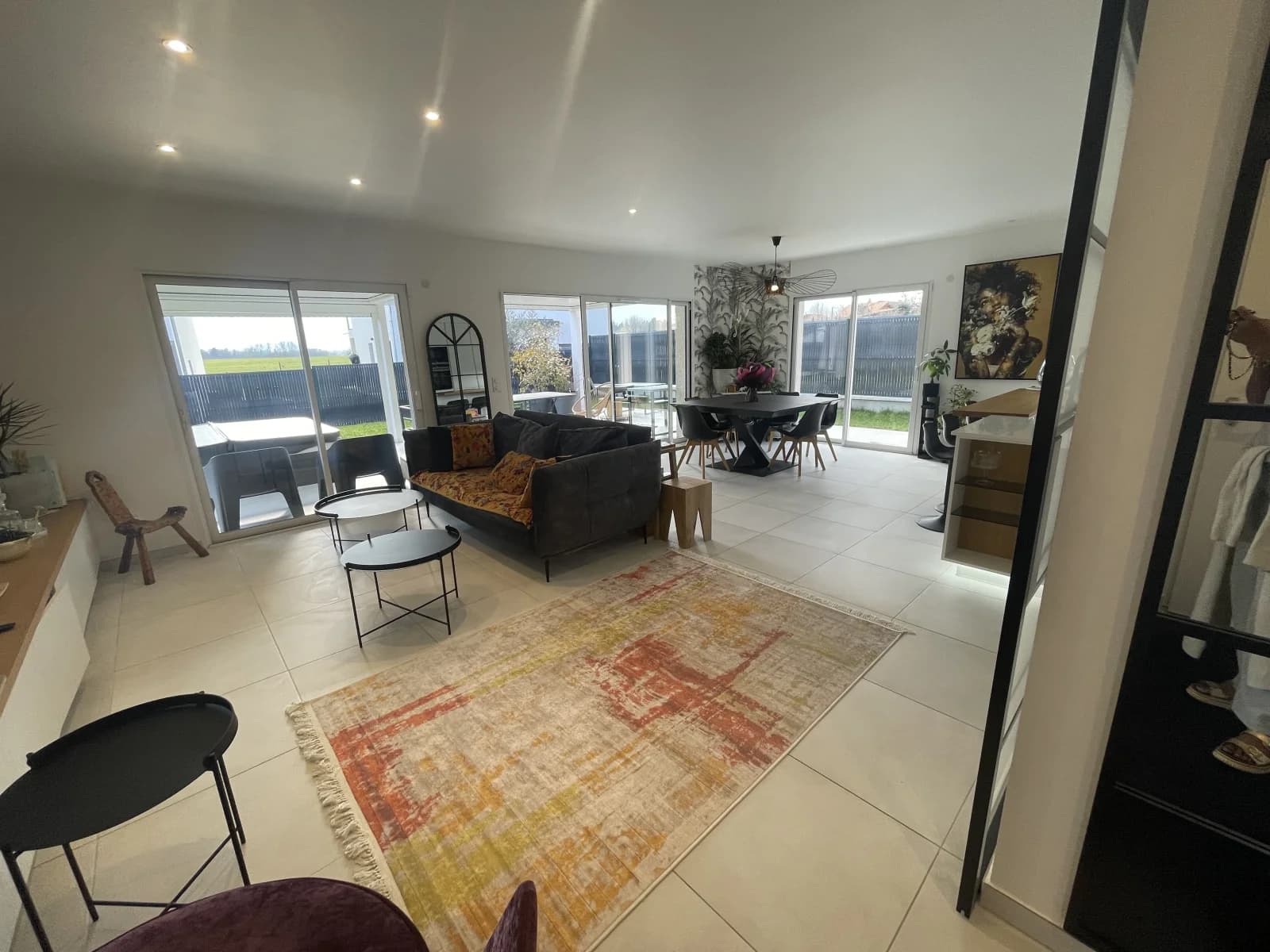 Space Warm, modern house with jacuzzi - 1