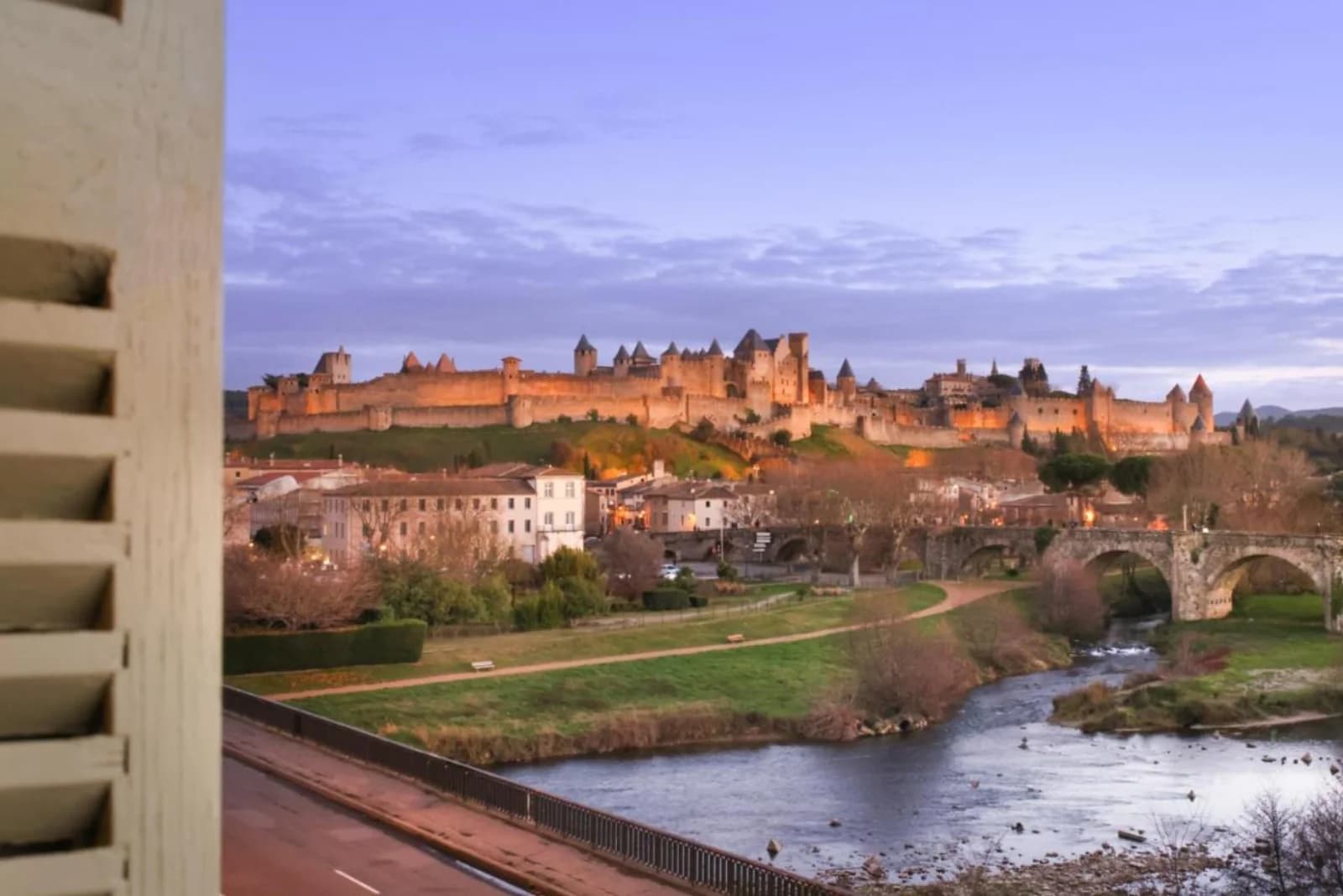 Space Apartment with view of the medieval city of Carcassonne - 4
