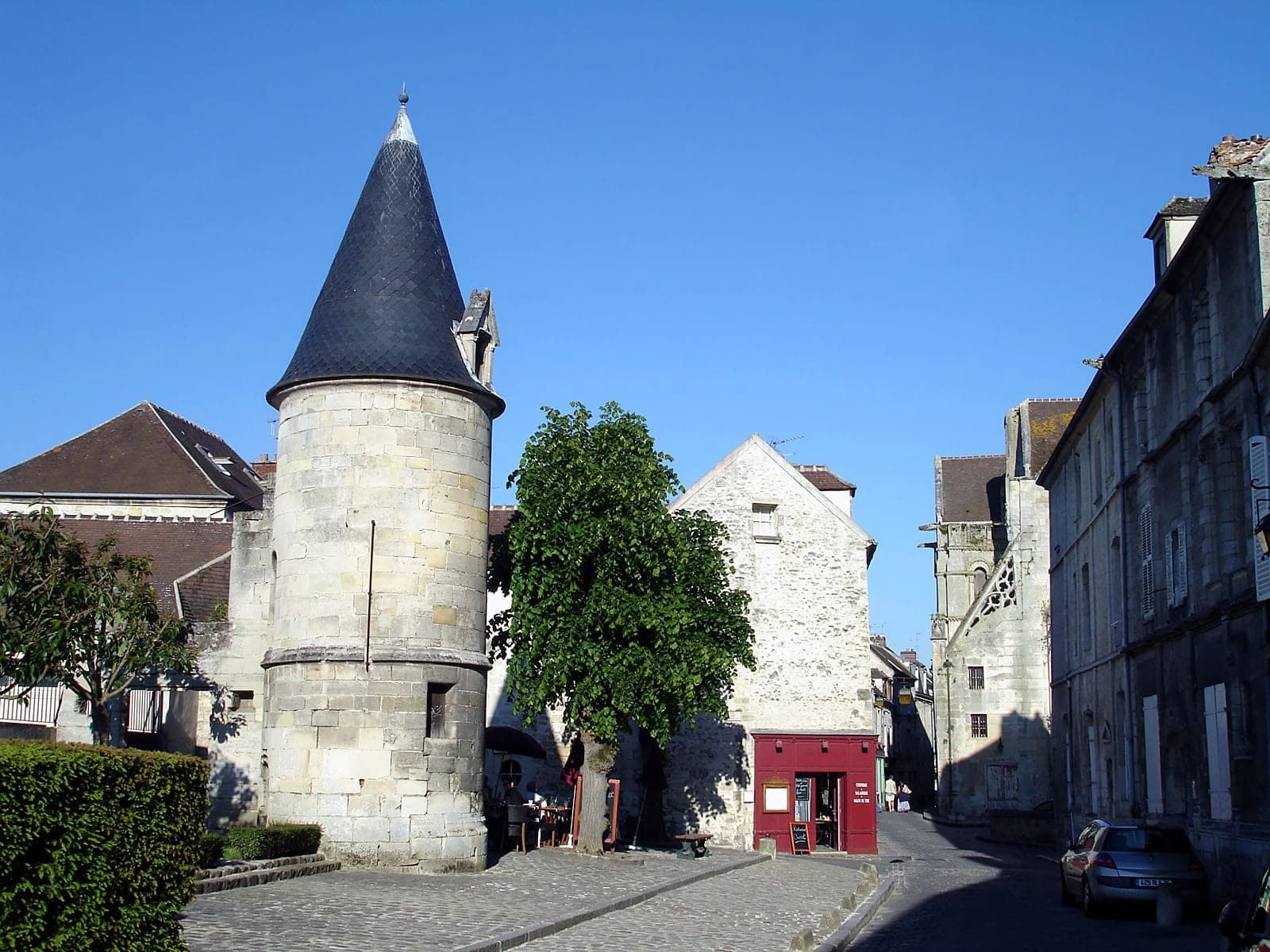 Salle de réunion dans Senlis: suite avec sauna privatif, un cocon douillet - 1