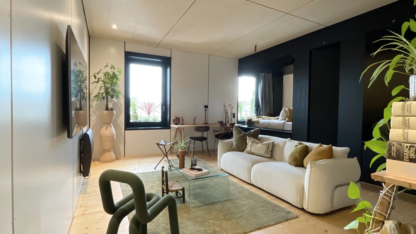 Salon dans Loft d'architecte (80m²) au design épuré et minimaliste - 0