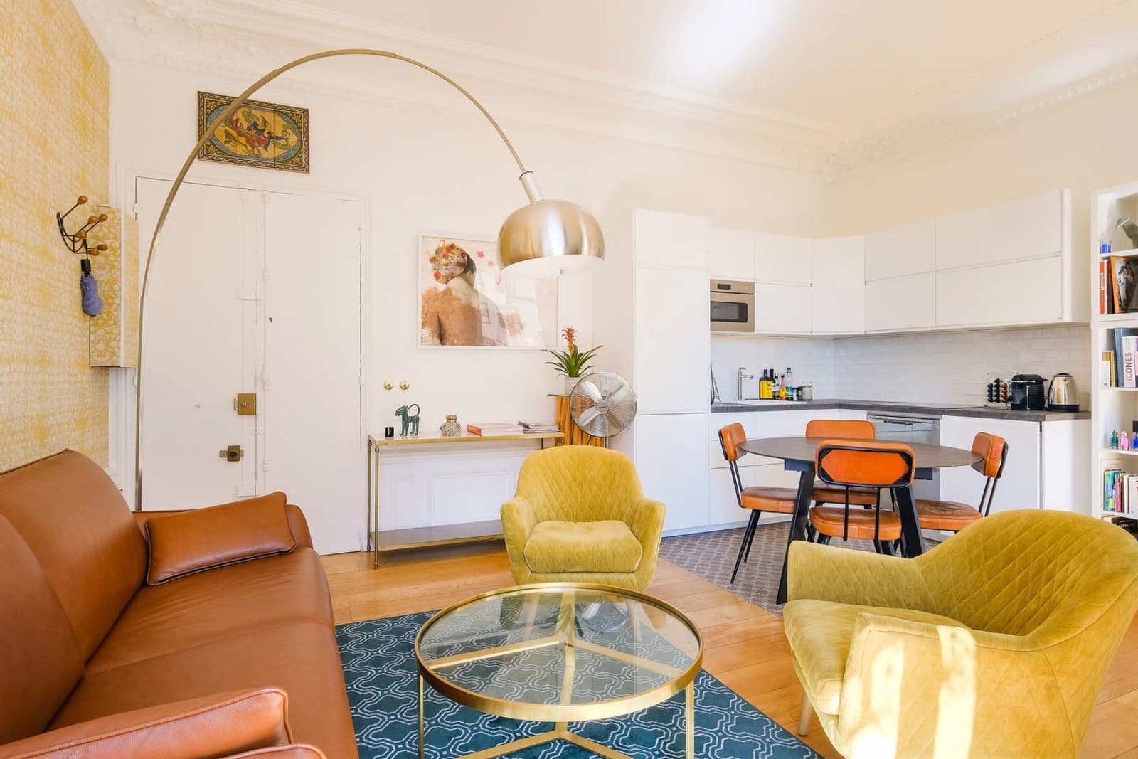 Salon dans Appartement haussmannien en plein coeur de Paris - 1