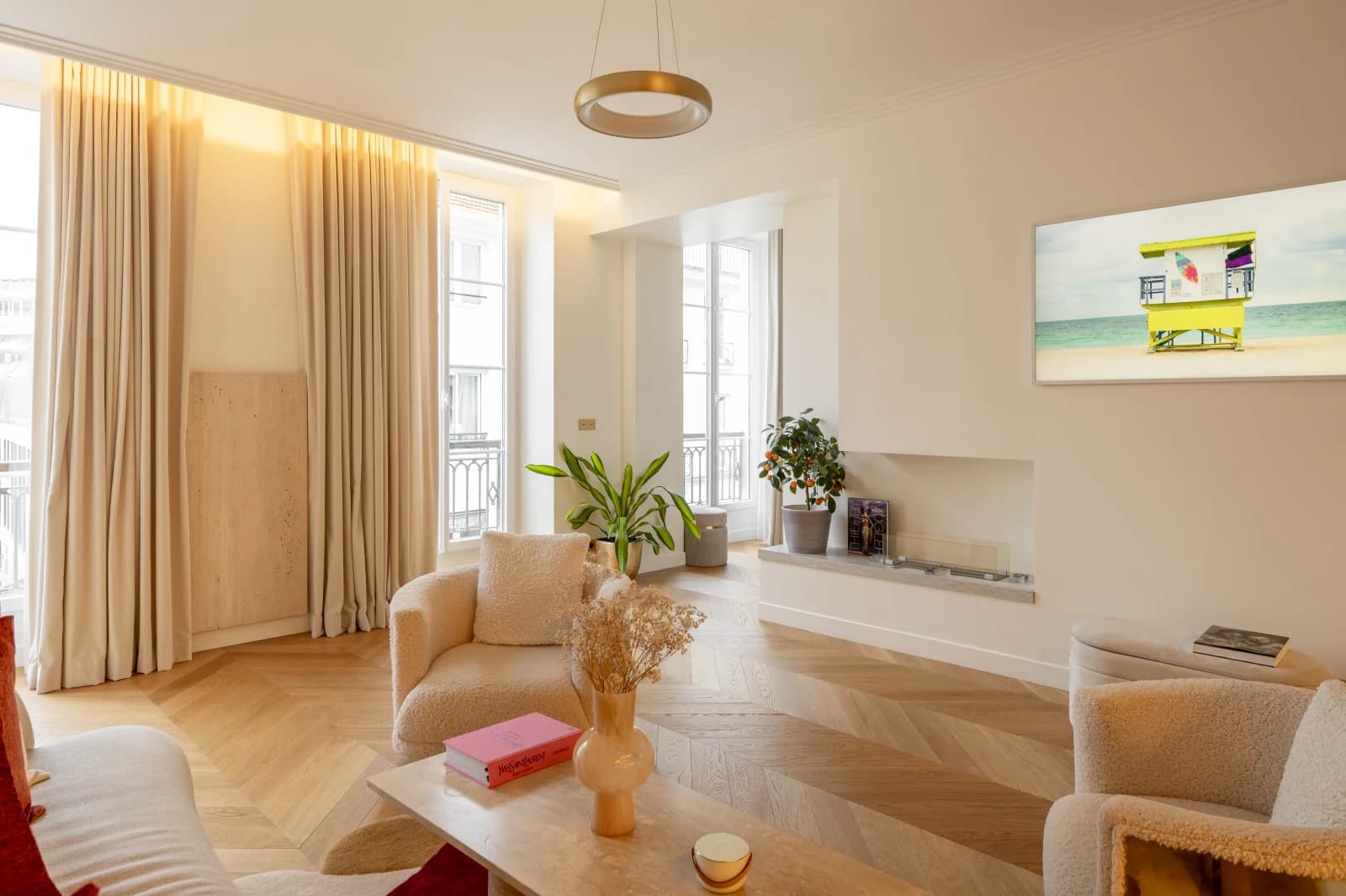 Espace Espace contemporain ultra lumineux - luxe - 2