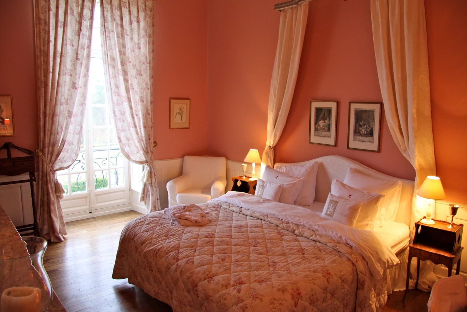 Bedroom in Best Kept Secret in Burgundy - Chateau - 1