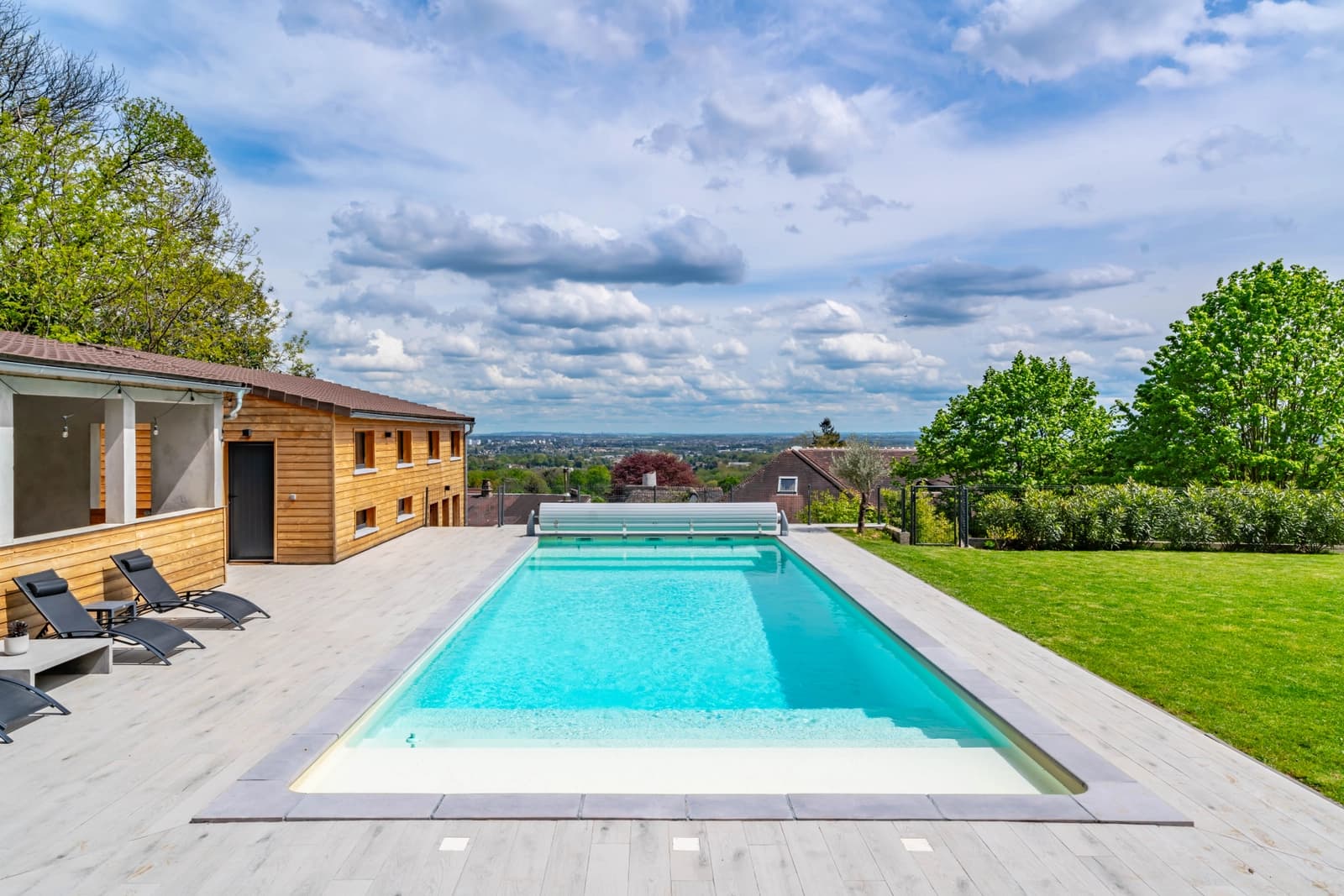 Space Superb house with swimming pool and magnificent view - 0