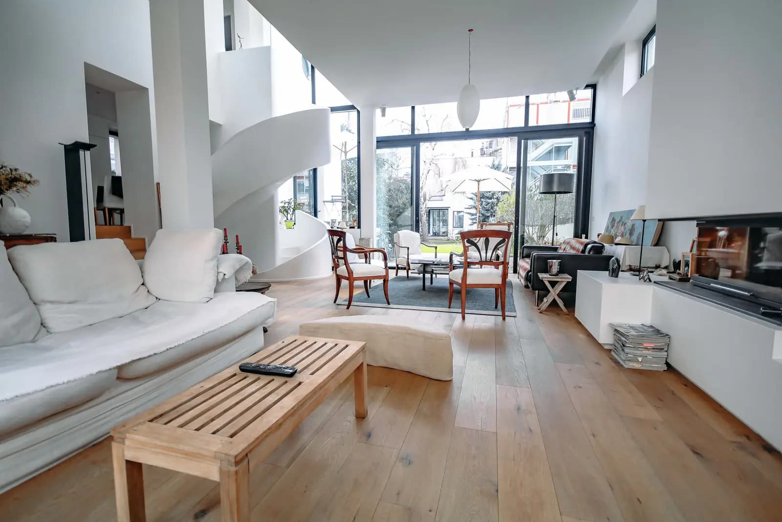 Espace Maison loft contemporaine, lumineuse et ouverte sur jardin - 1
