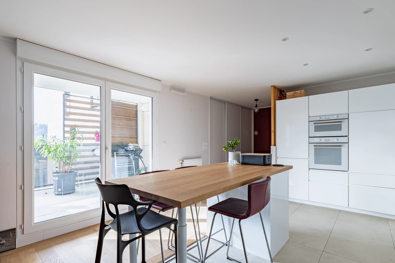 Salle de réunion dans Lyon 9: appartement lumineux avec une belle vue - 1