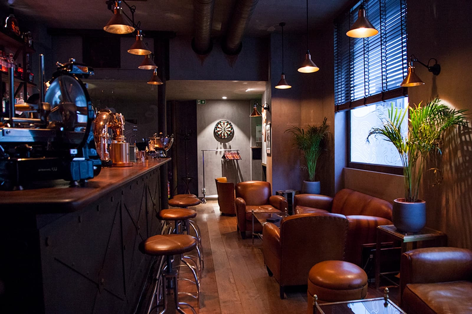 Salle de réunion dans Barbier, Speakeasy, Fumoir: ambiance Années Folles - 1