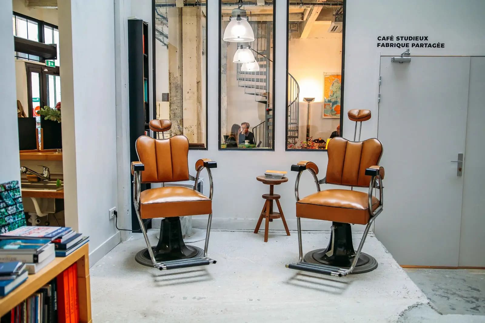Living room in Industrial-style space - 1