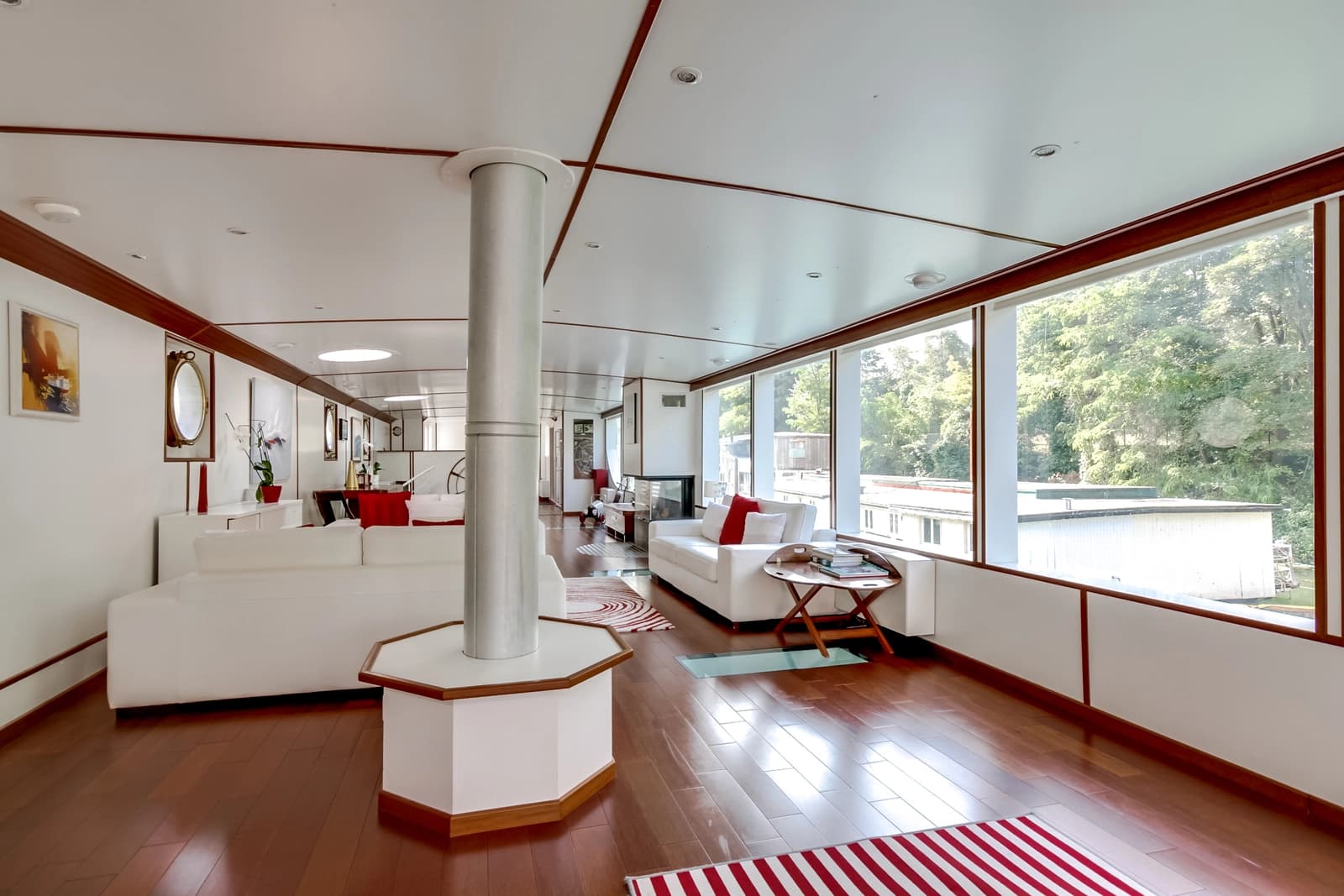 Espace Péniche Loft dans un écrin de verdure, calme absolu - 2